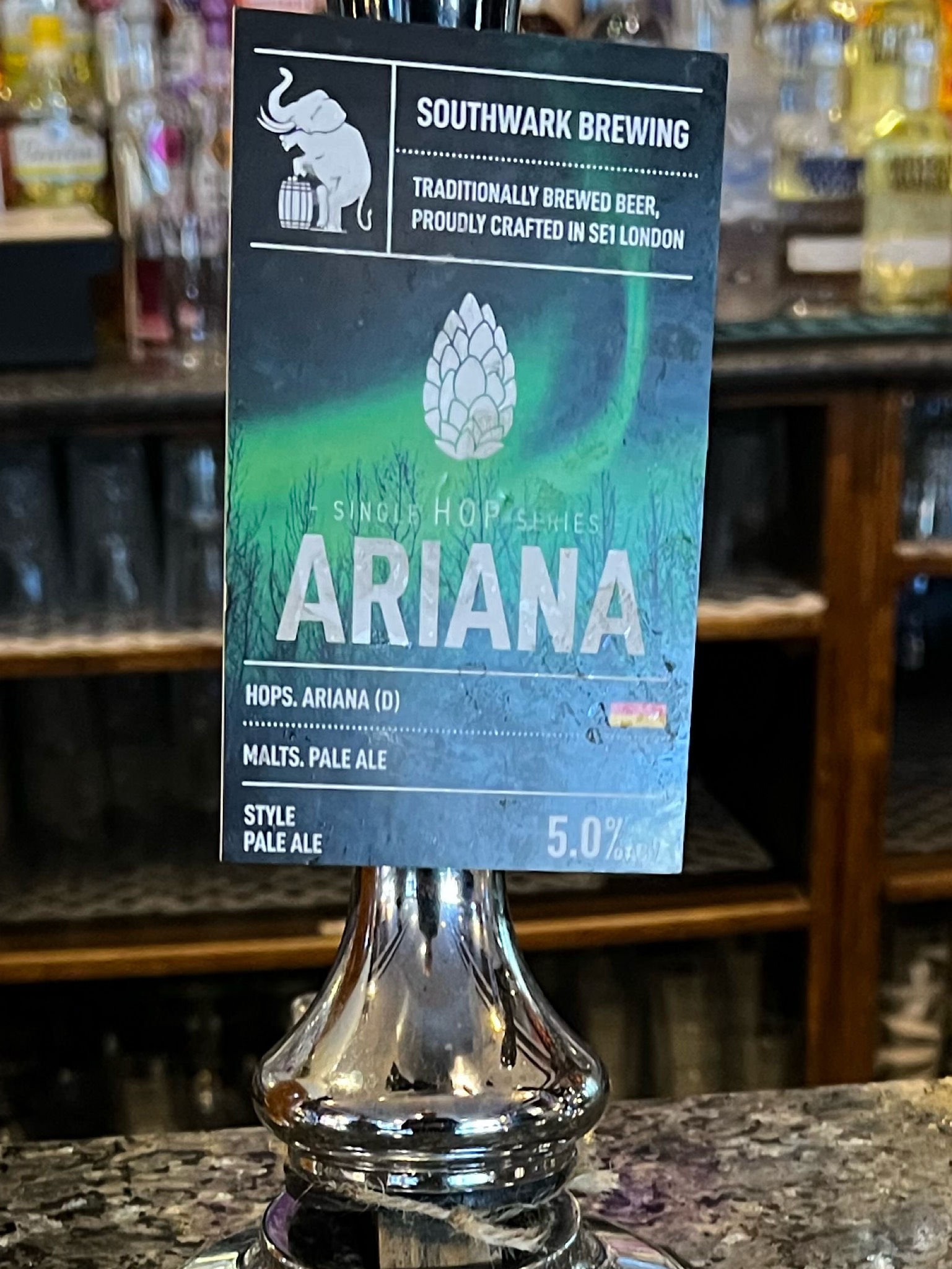 Single Hop Series - Ariana, England