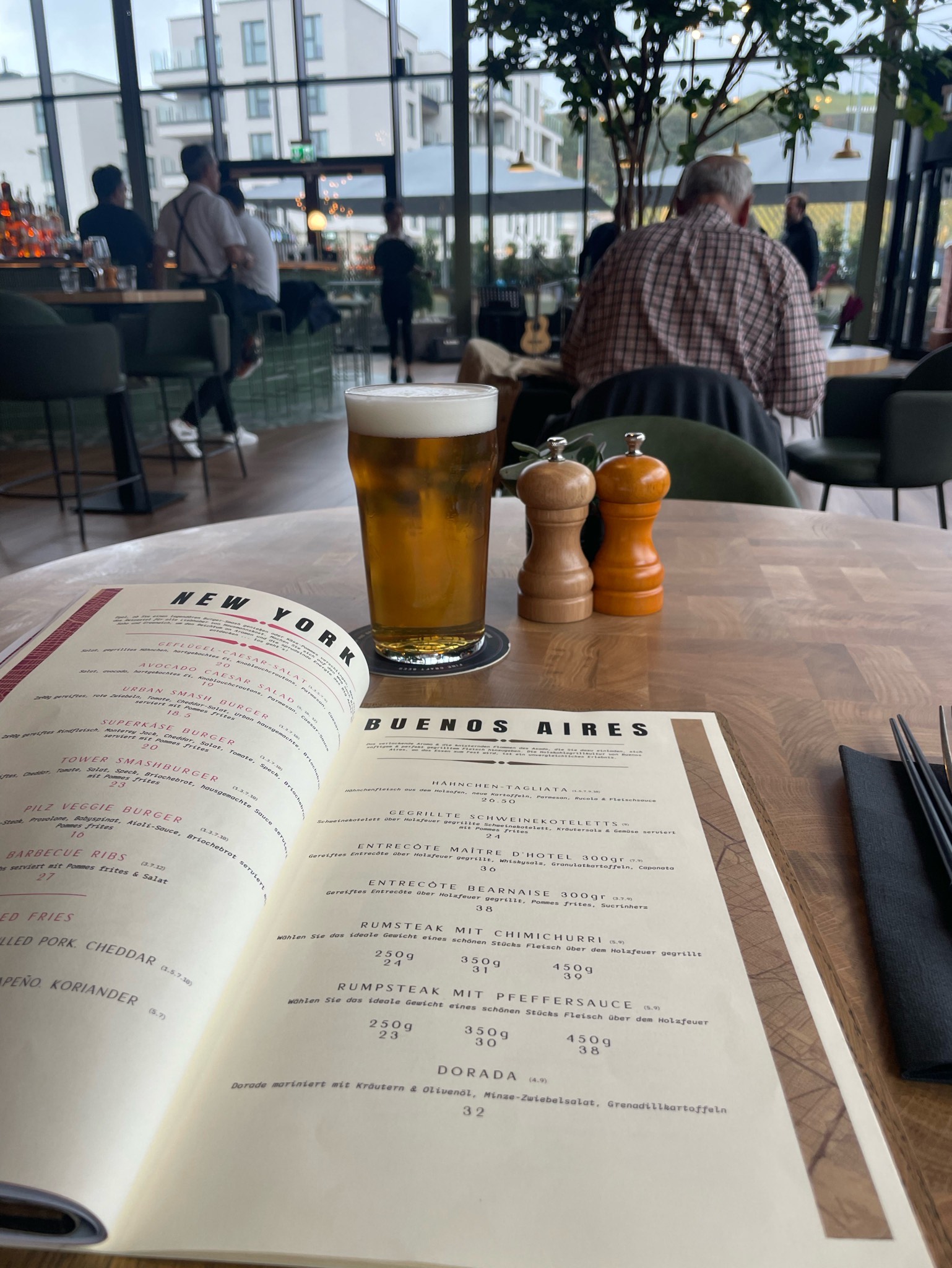 Urban Gold, Urban Chicken Ale