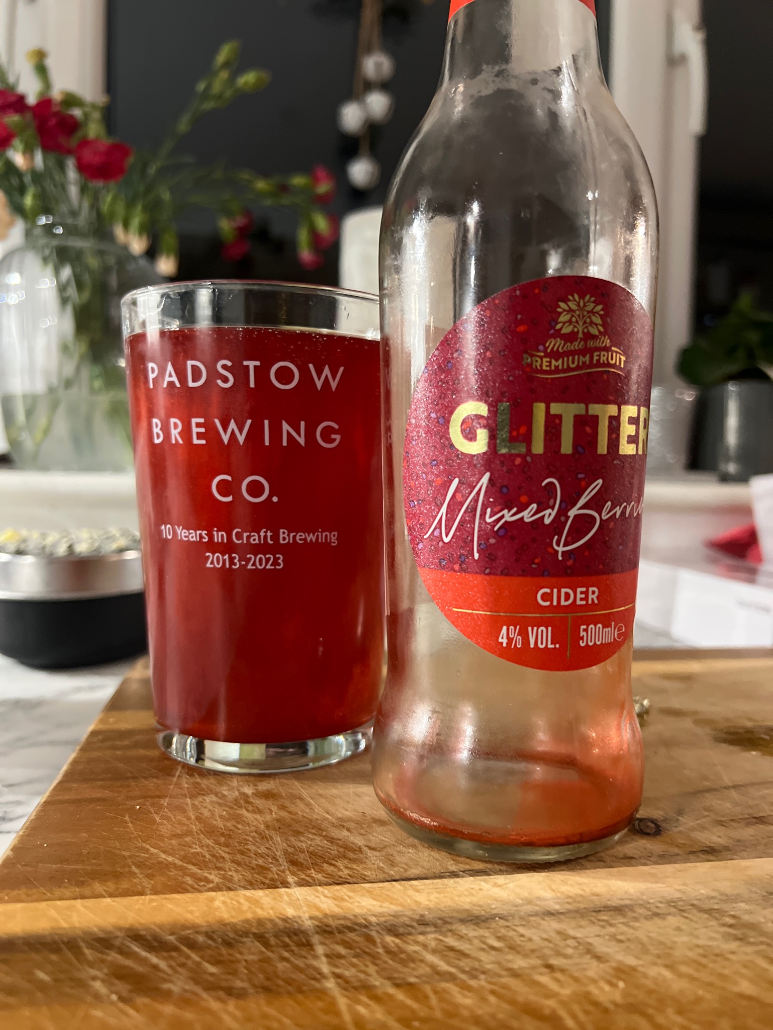Glitter Berry Mixed Fruit Cider, England