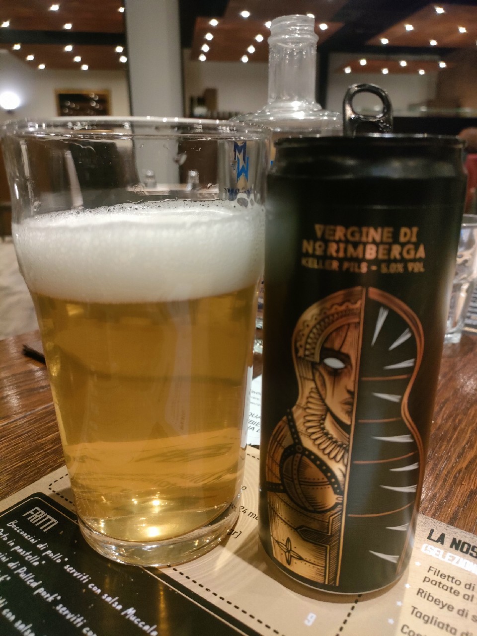 Vergine Di Norimberga, Italy