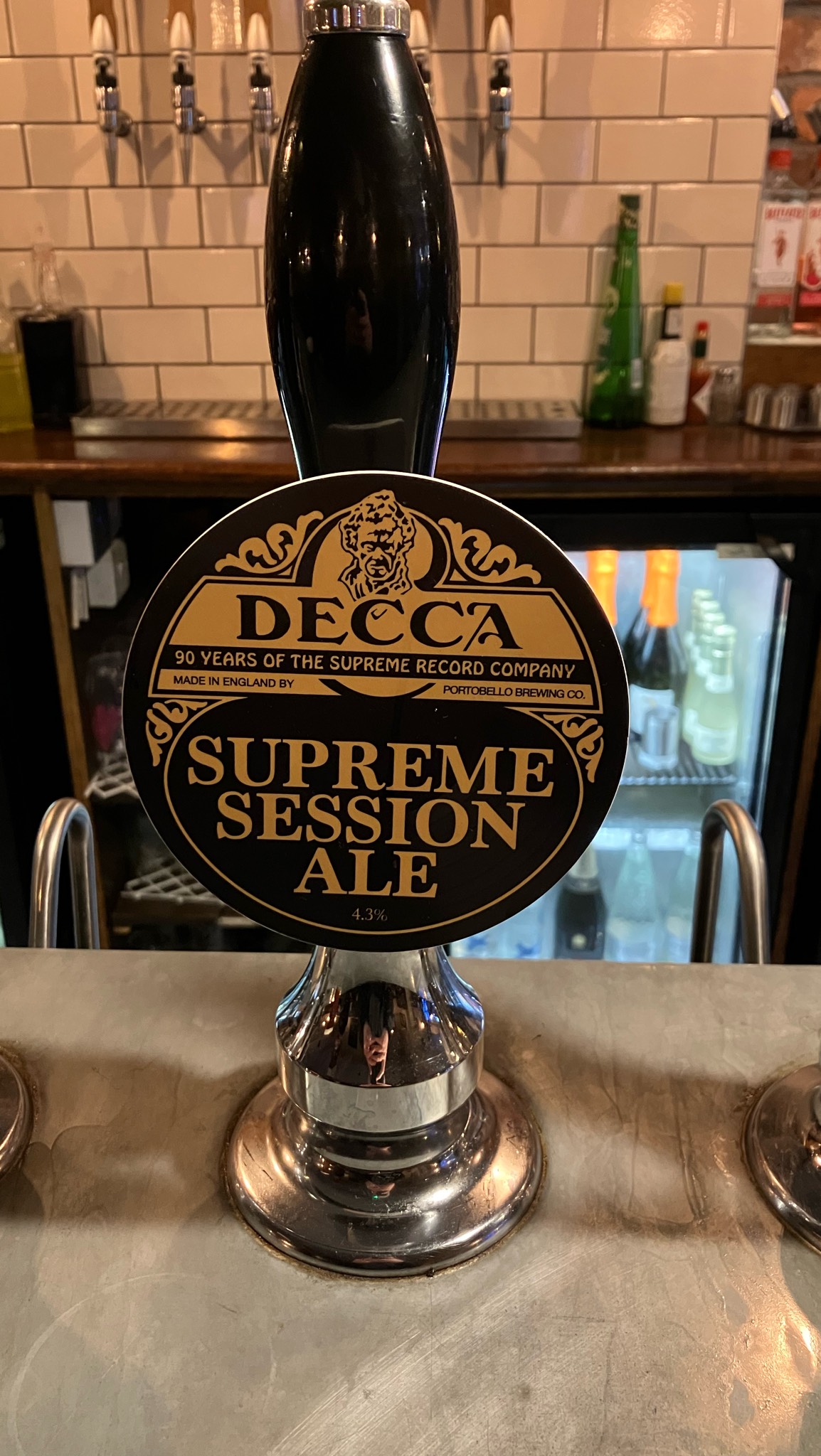 Decca Supreme Session Ale, England
