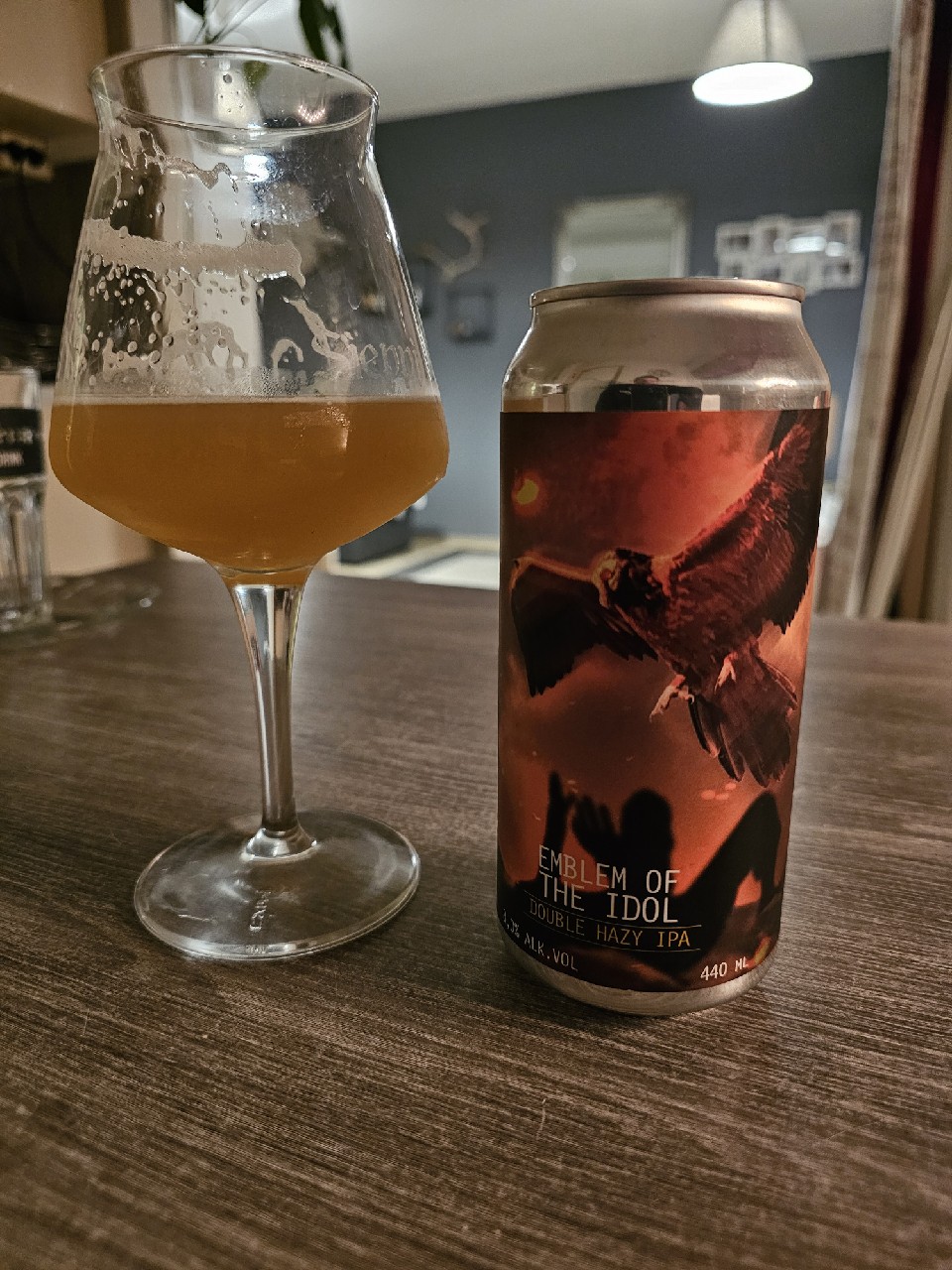 Emblem of the Idol, Brazil