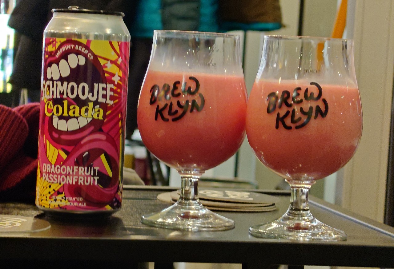 Schmoojee Colada Dragonfruit Passionfruit, United States