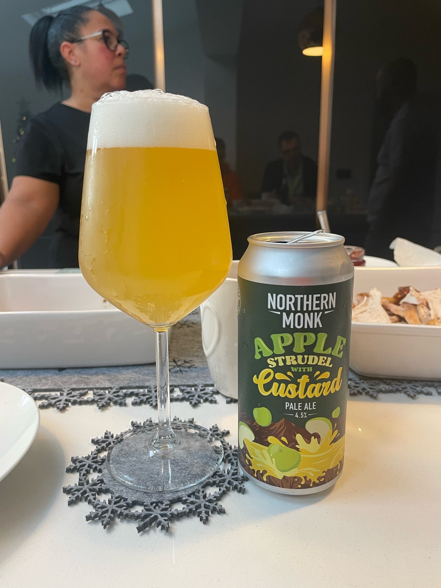 Apple Strudel With Custard Pale Ale, England