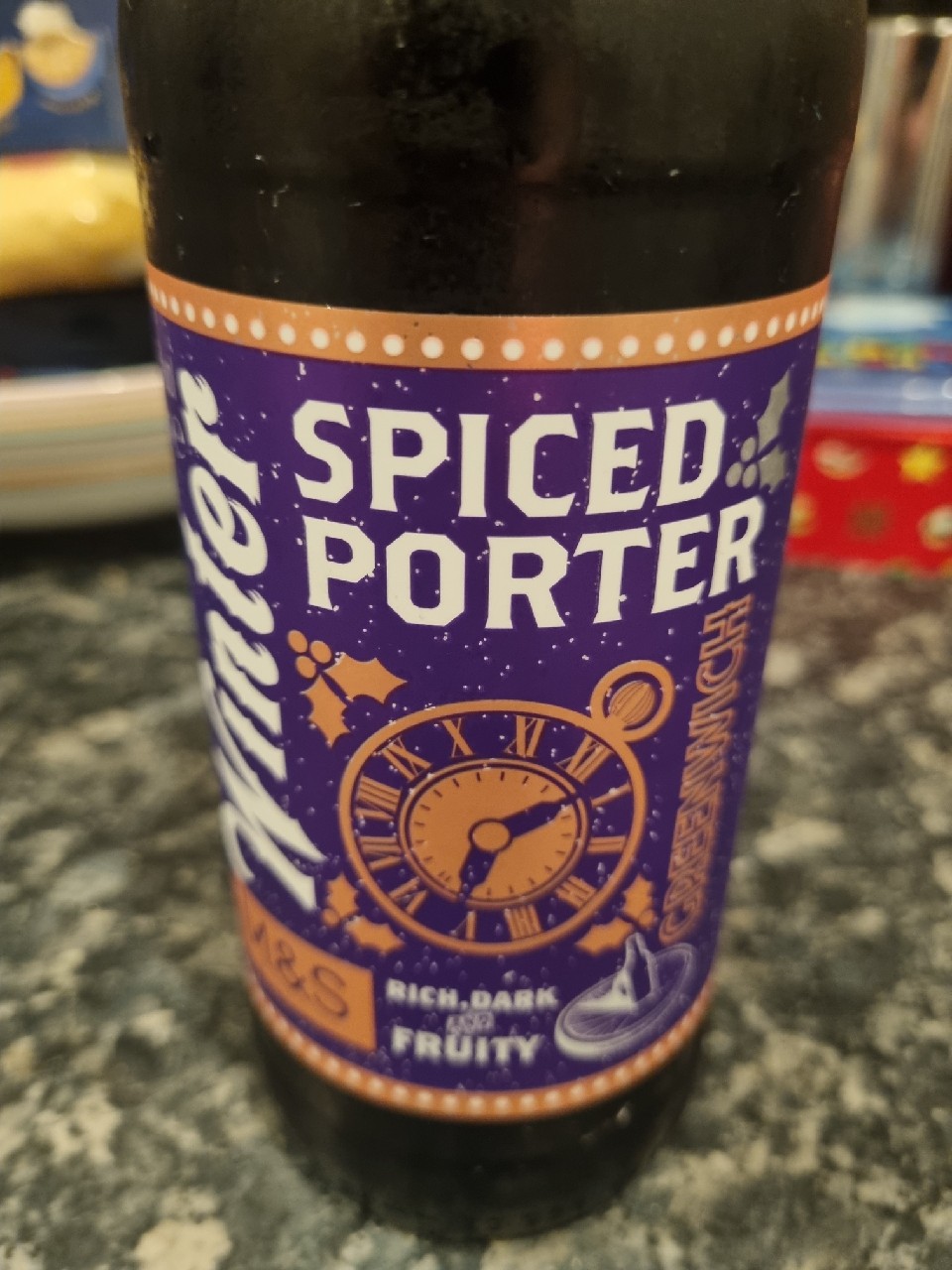 Winter spiced porter, England