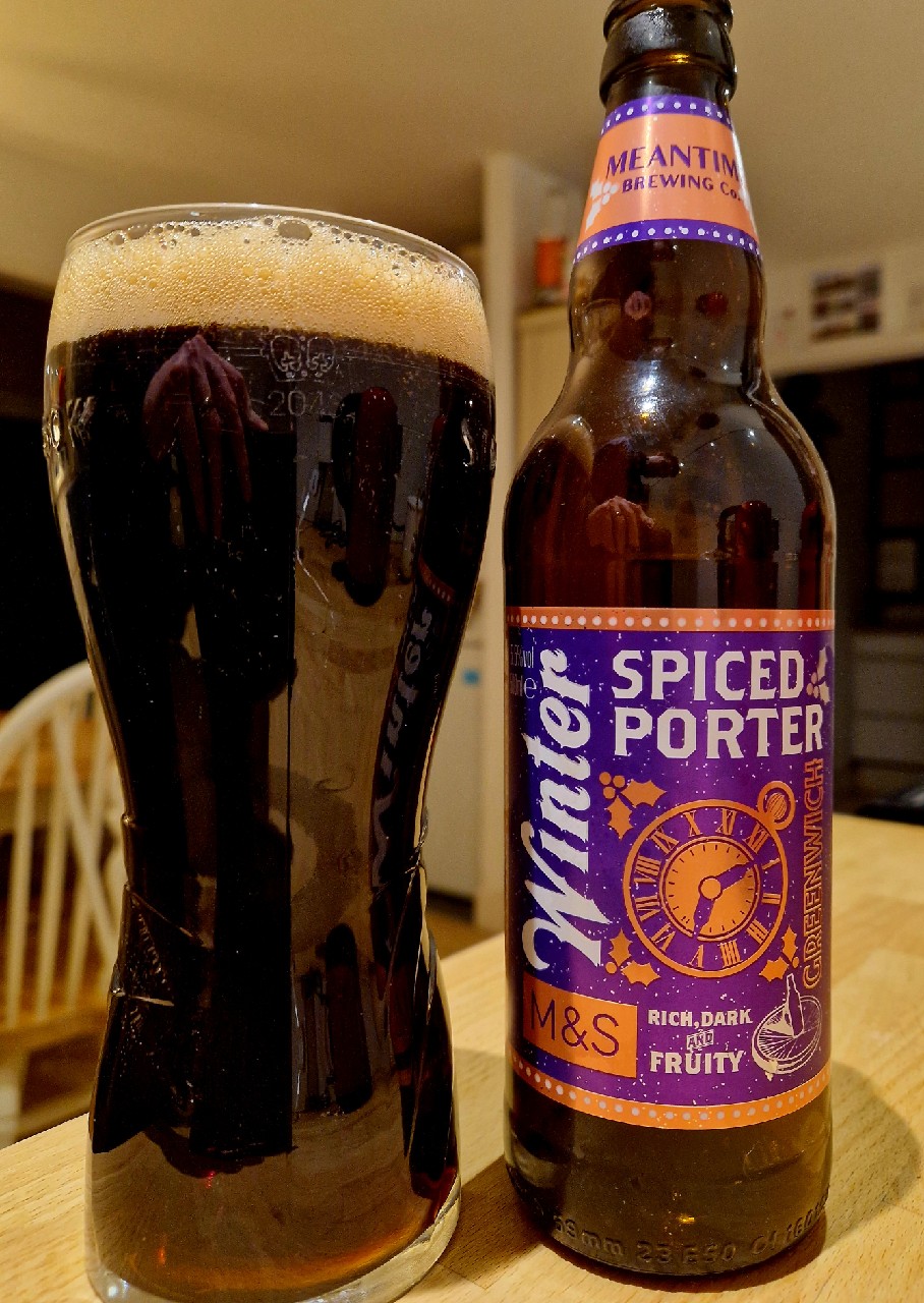 Winter spiced porter, England