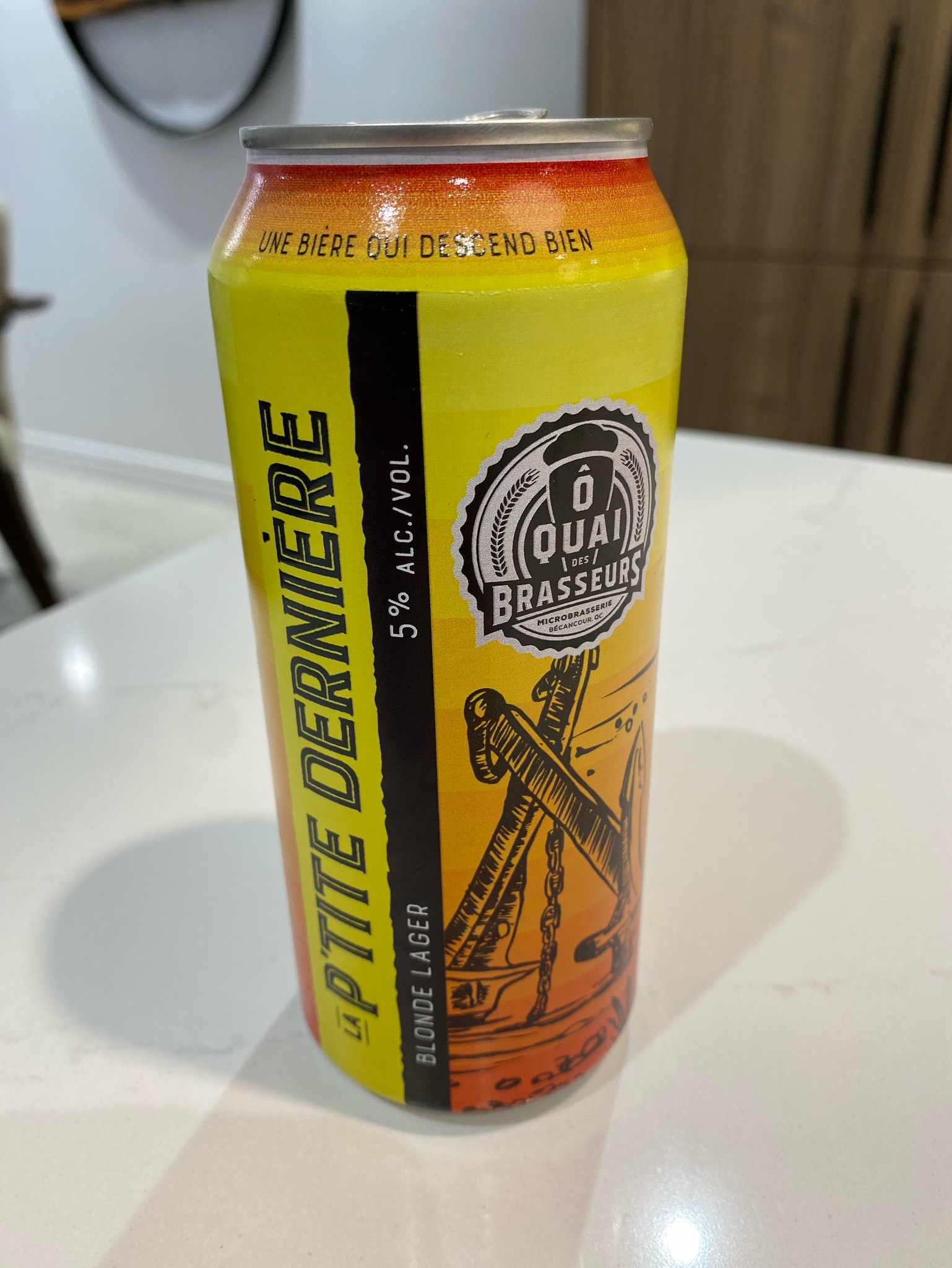 La p'tite dernière, Canada