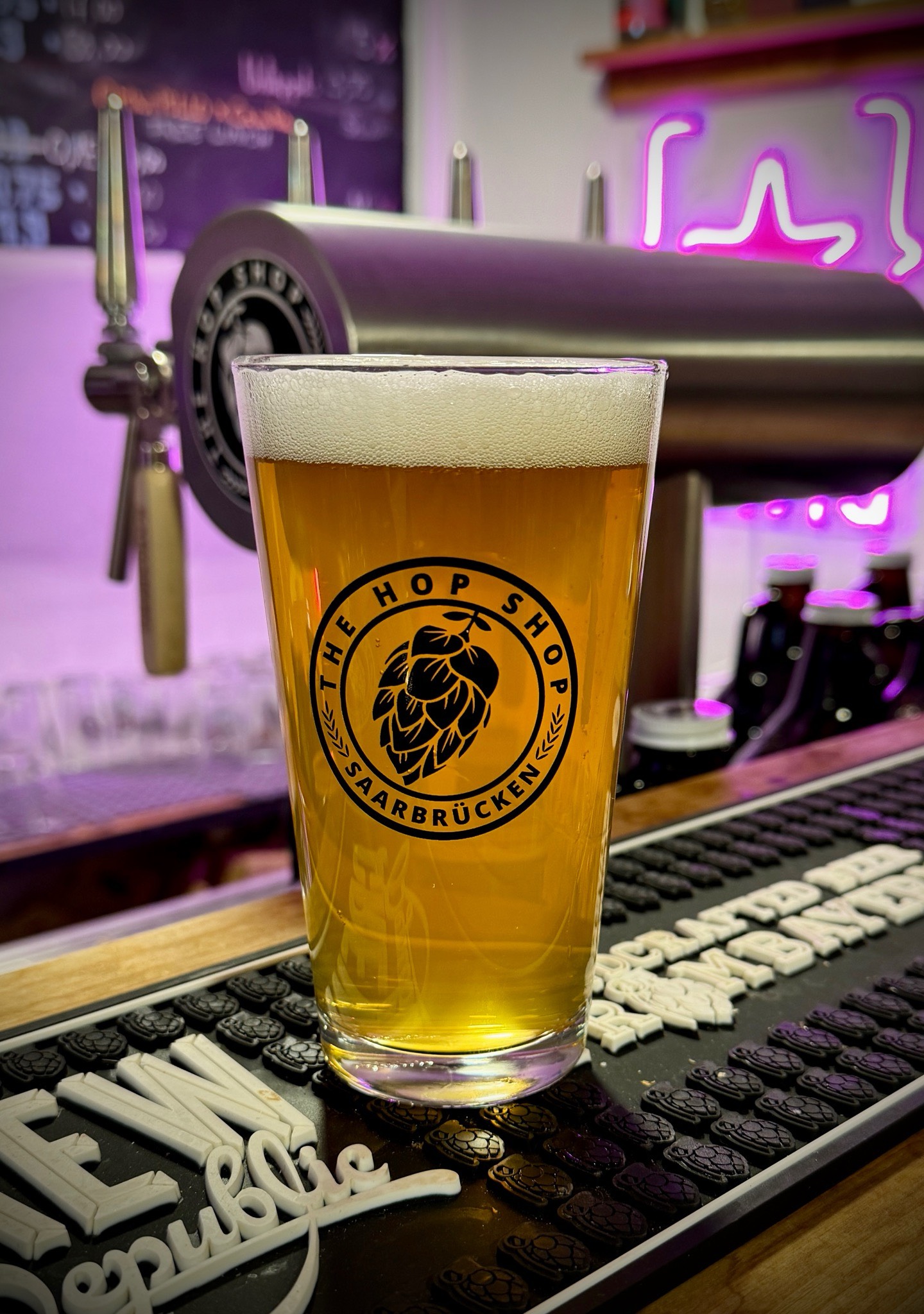 Stone + Mova side by Side, United States