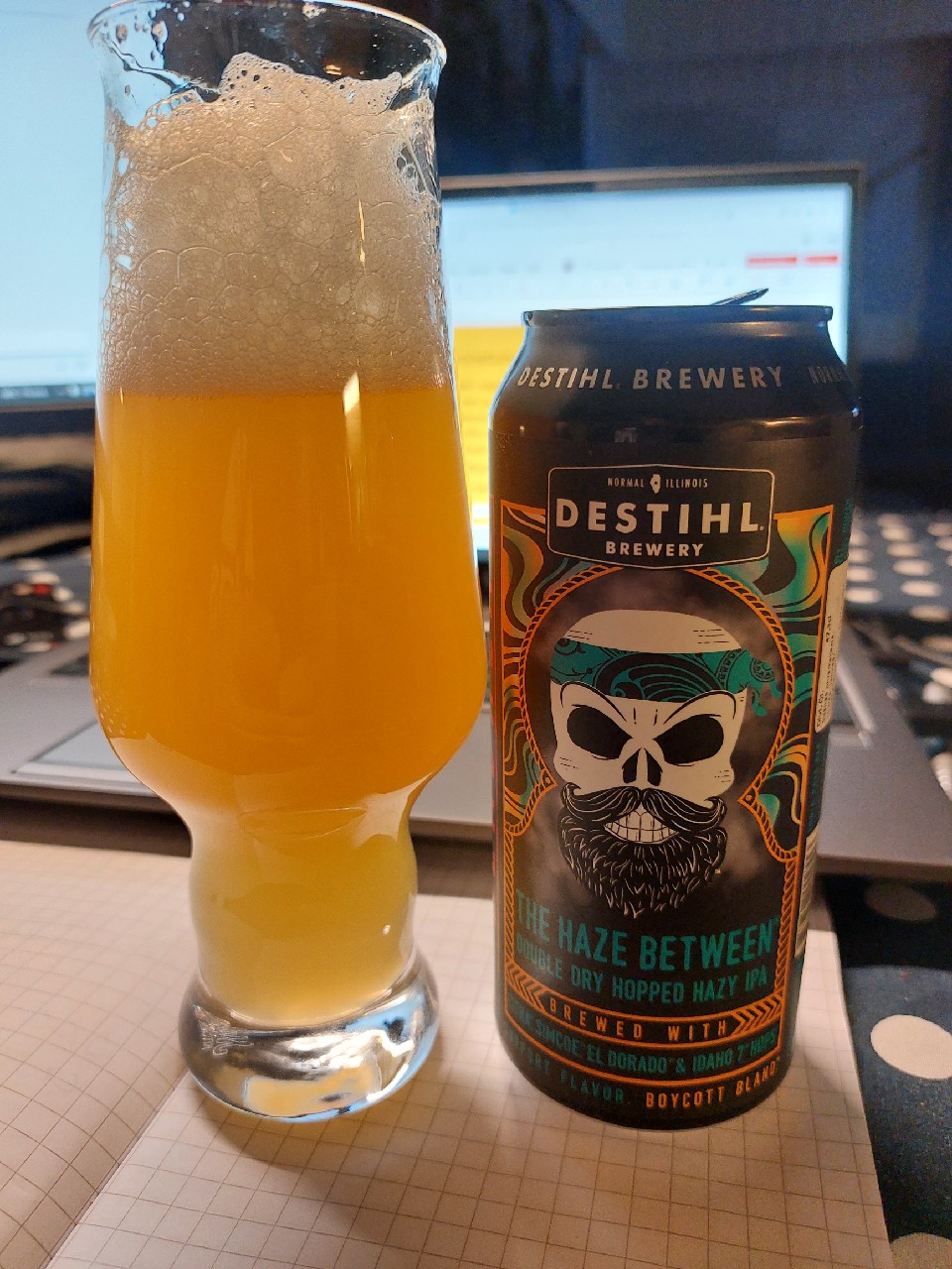 Deadhead IPA Series: Touch of Haze, United States