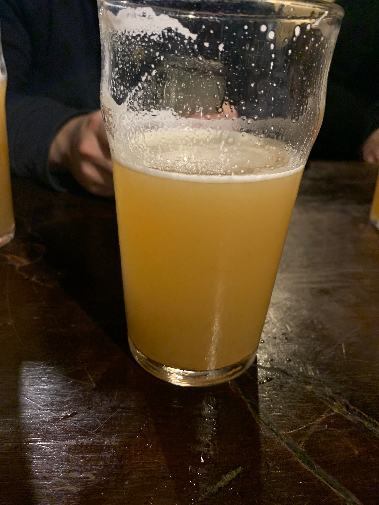 Double Yellow Haze, Hungary