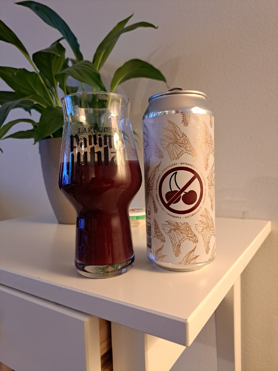 Hydra | 7 Berries No Cherry + Marshmallow, United States