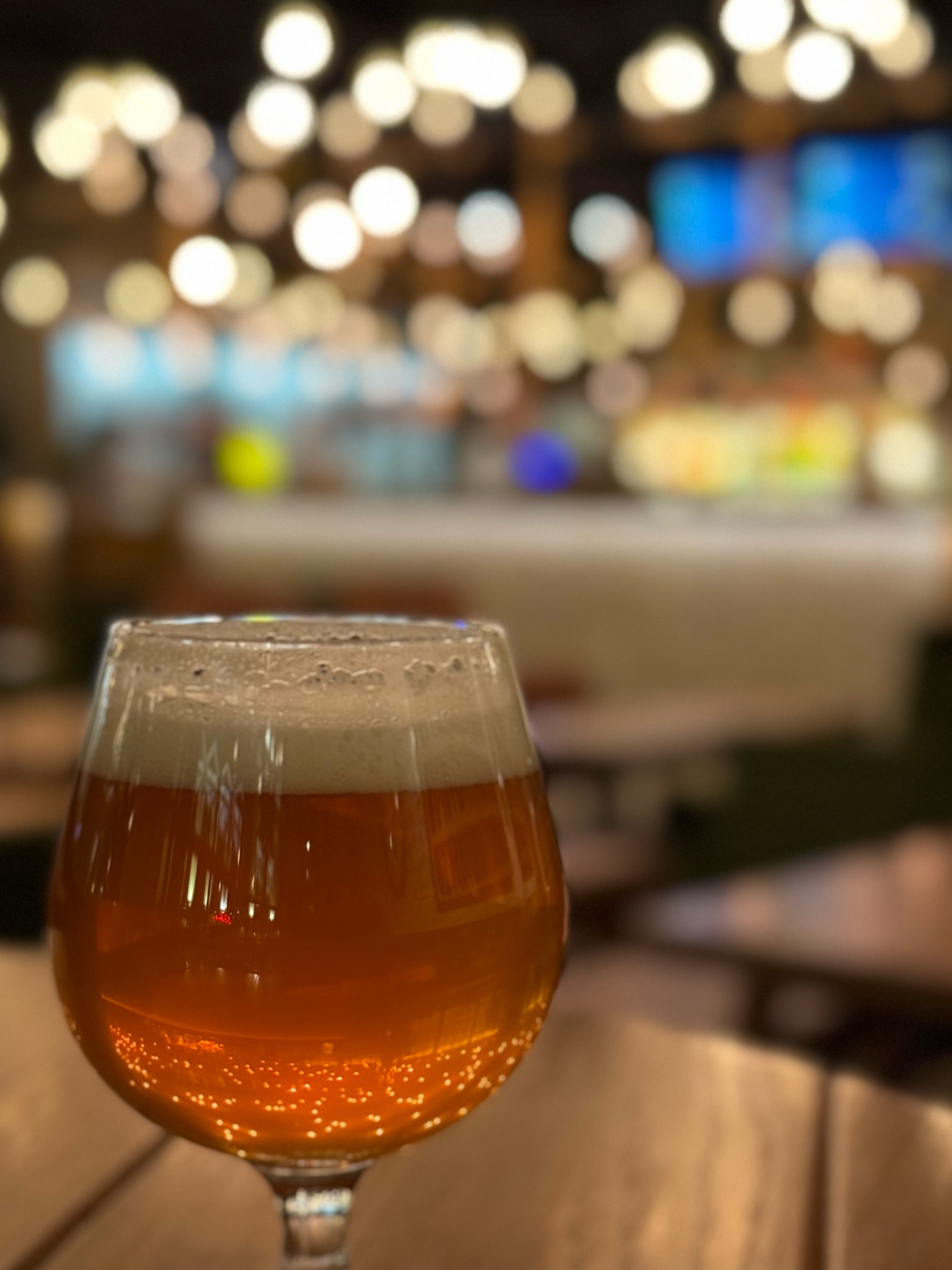 Hagström West Coast DIPA, Finland