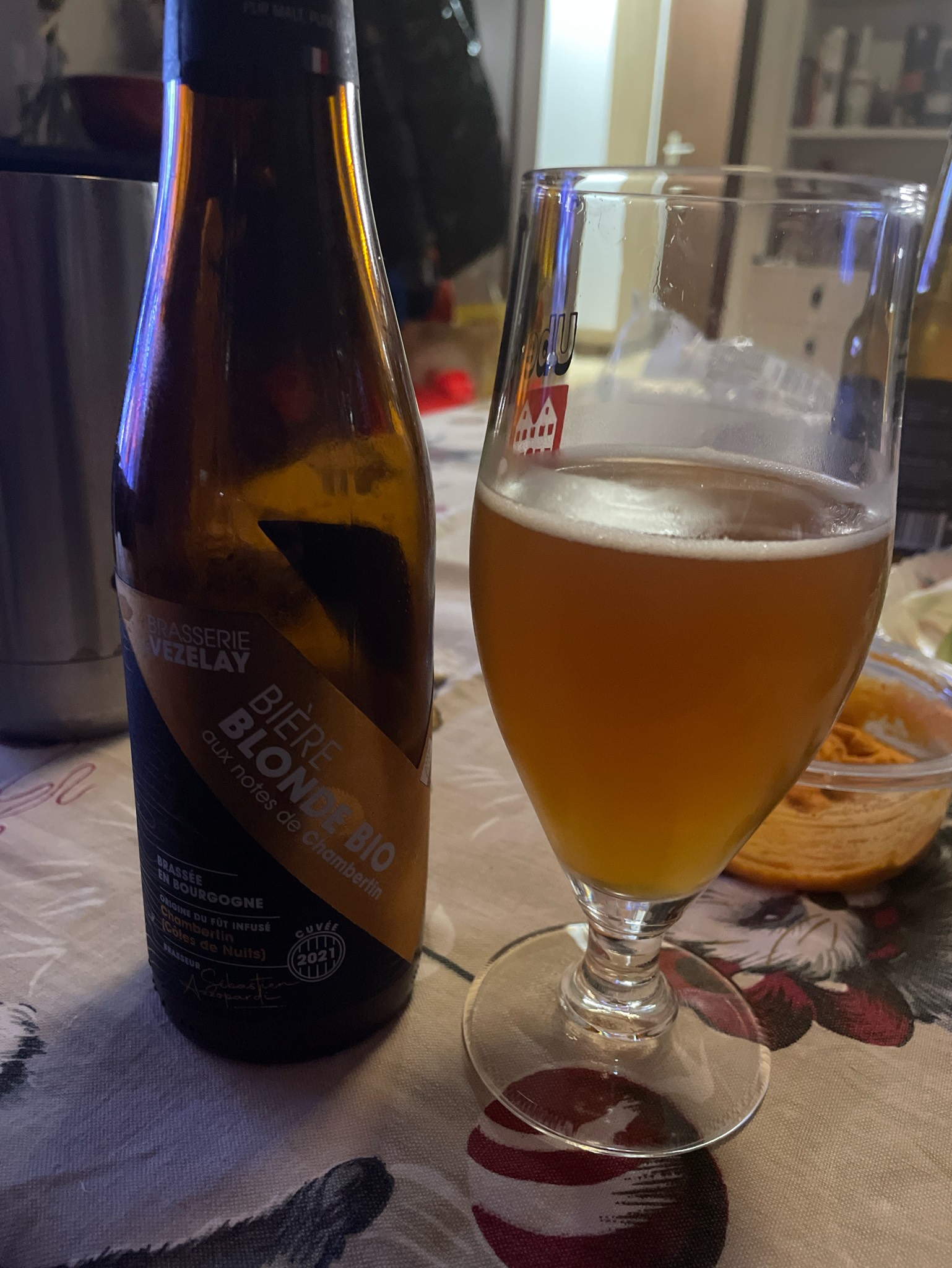 Bière Blonde Bio aux Notes de Chambertin, France