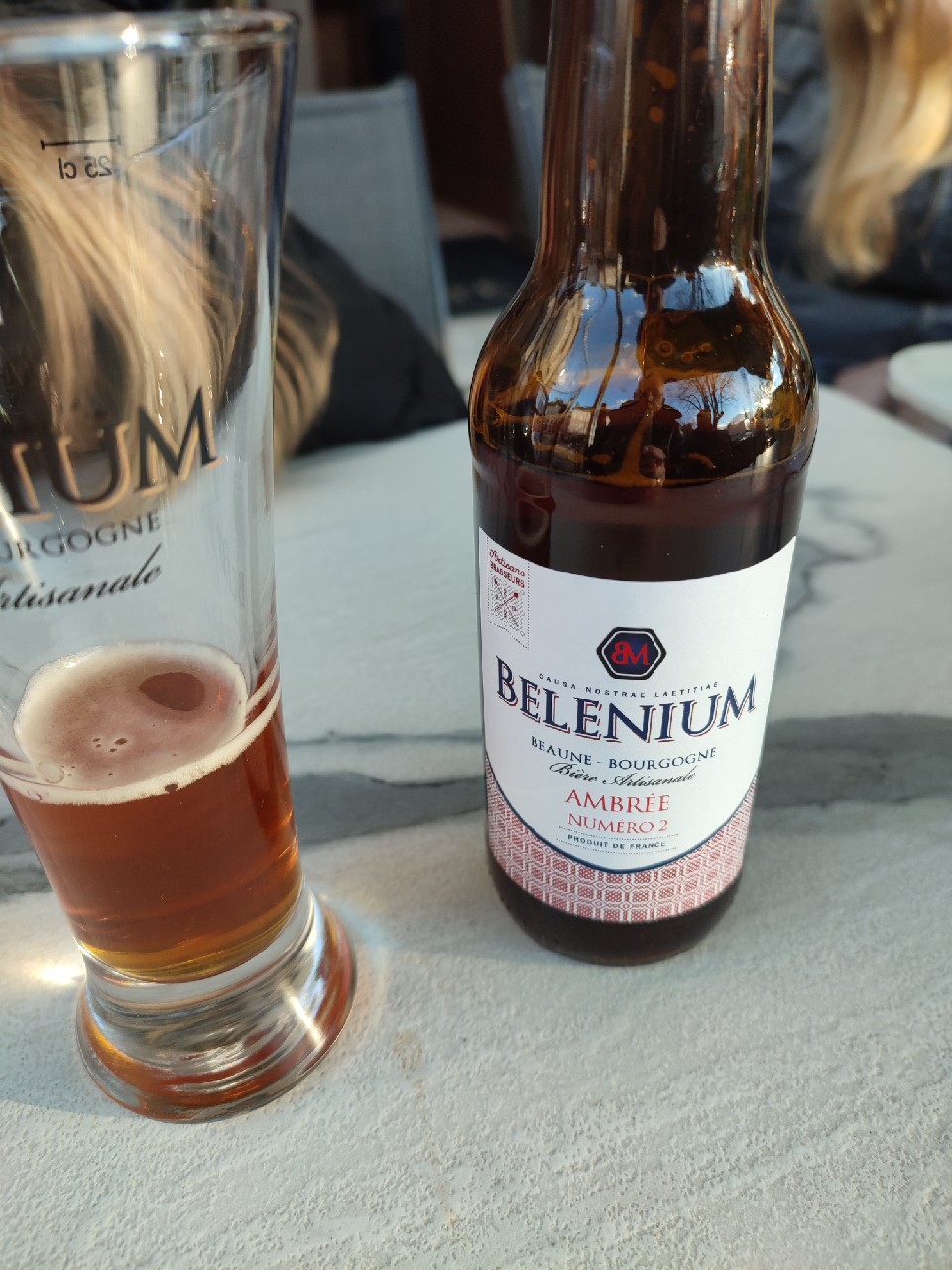 Numéro 2 Ambrée, France