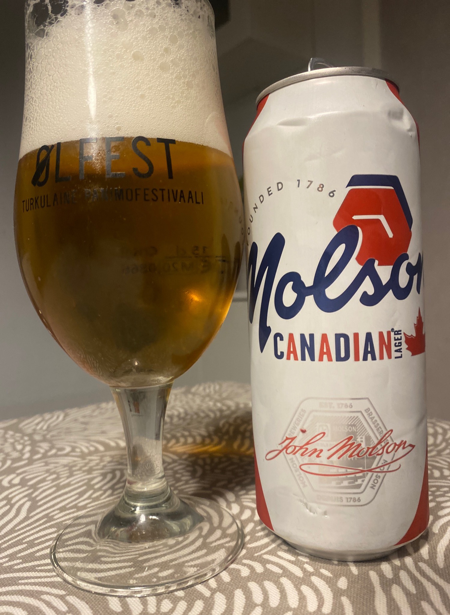 Molson Canadian Light, Canada