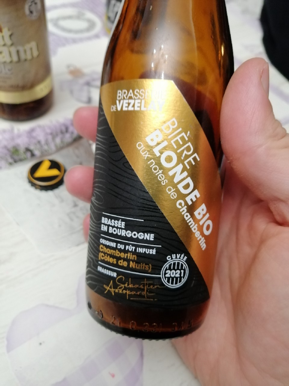 Bière Blonde Bio aux Notes de Chambertin, France