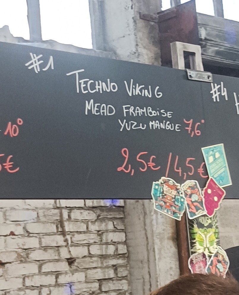 Techno Viking, Hungary