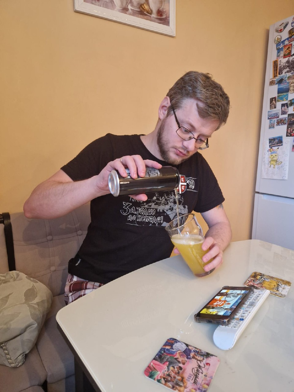 Mango Medovukha / Манго Медовуха, Russia