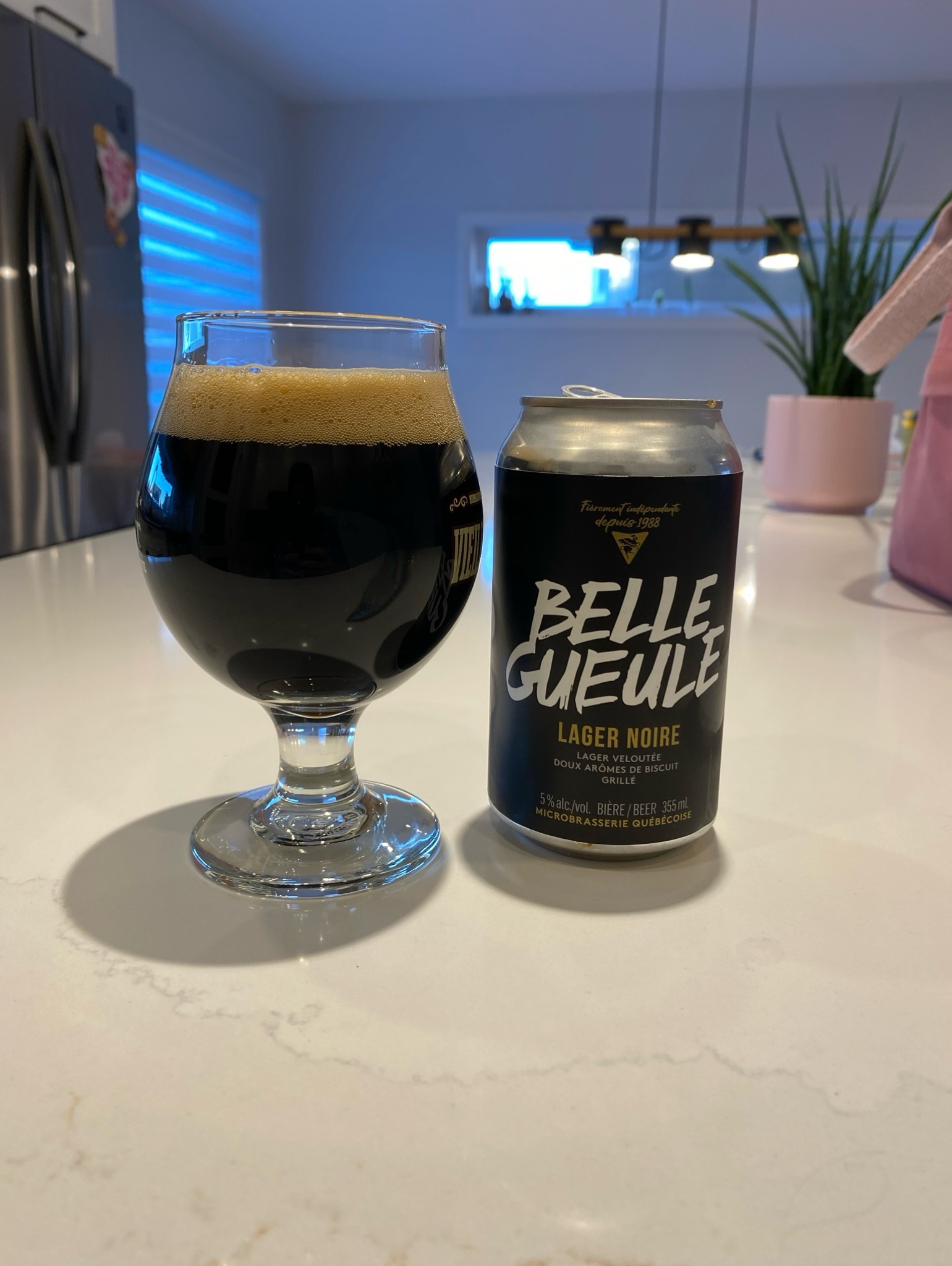 Belle Gueule Lager Noire, Canada