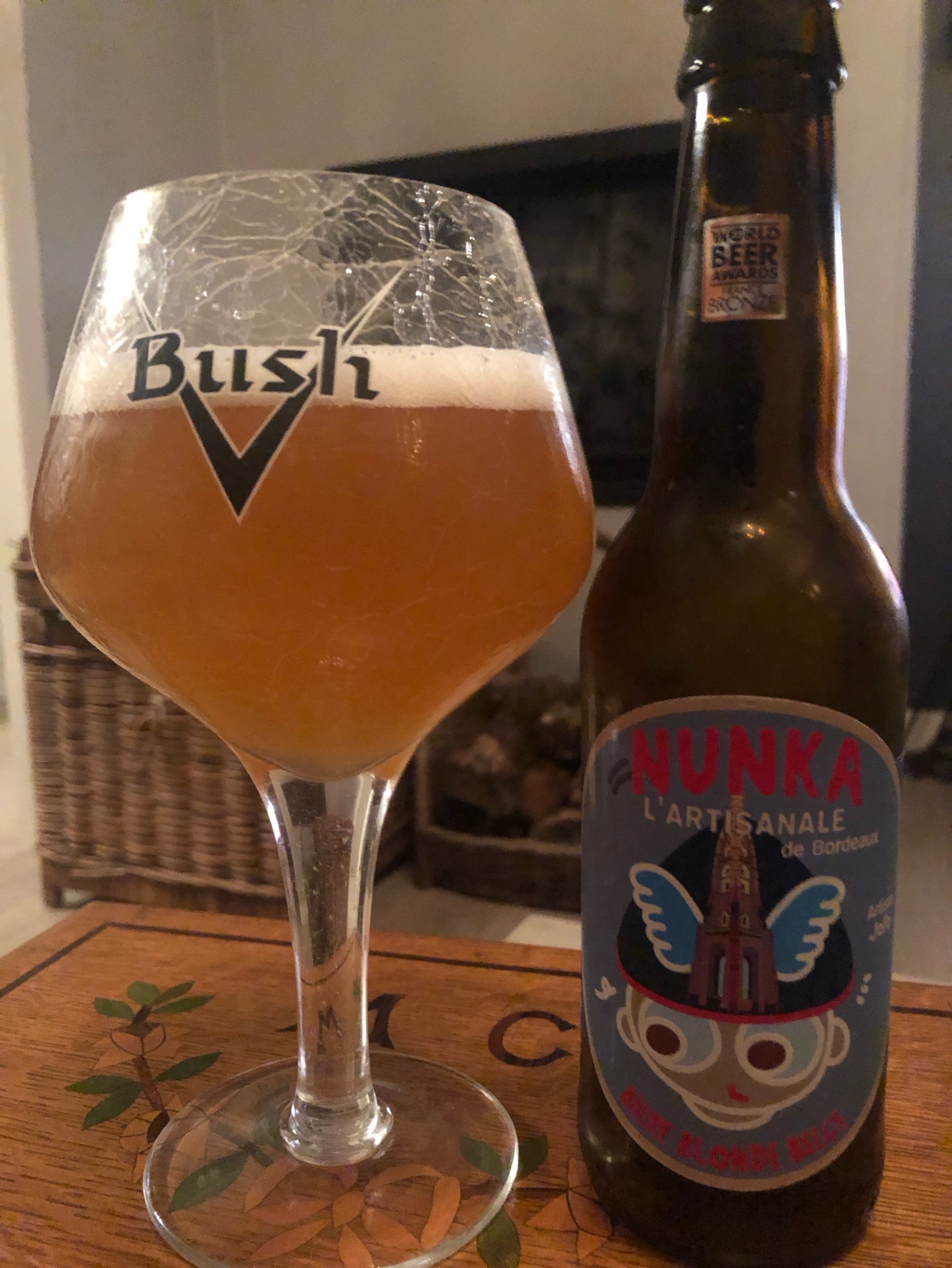 Nunka Blonde Belge, France