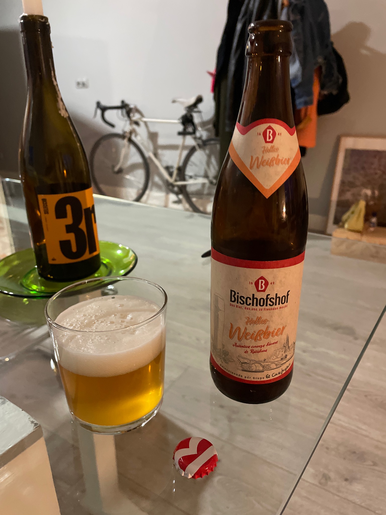 Bischofshof Hefe-Weissbier Hell, Brauerei Bischofshof