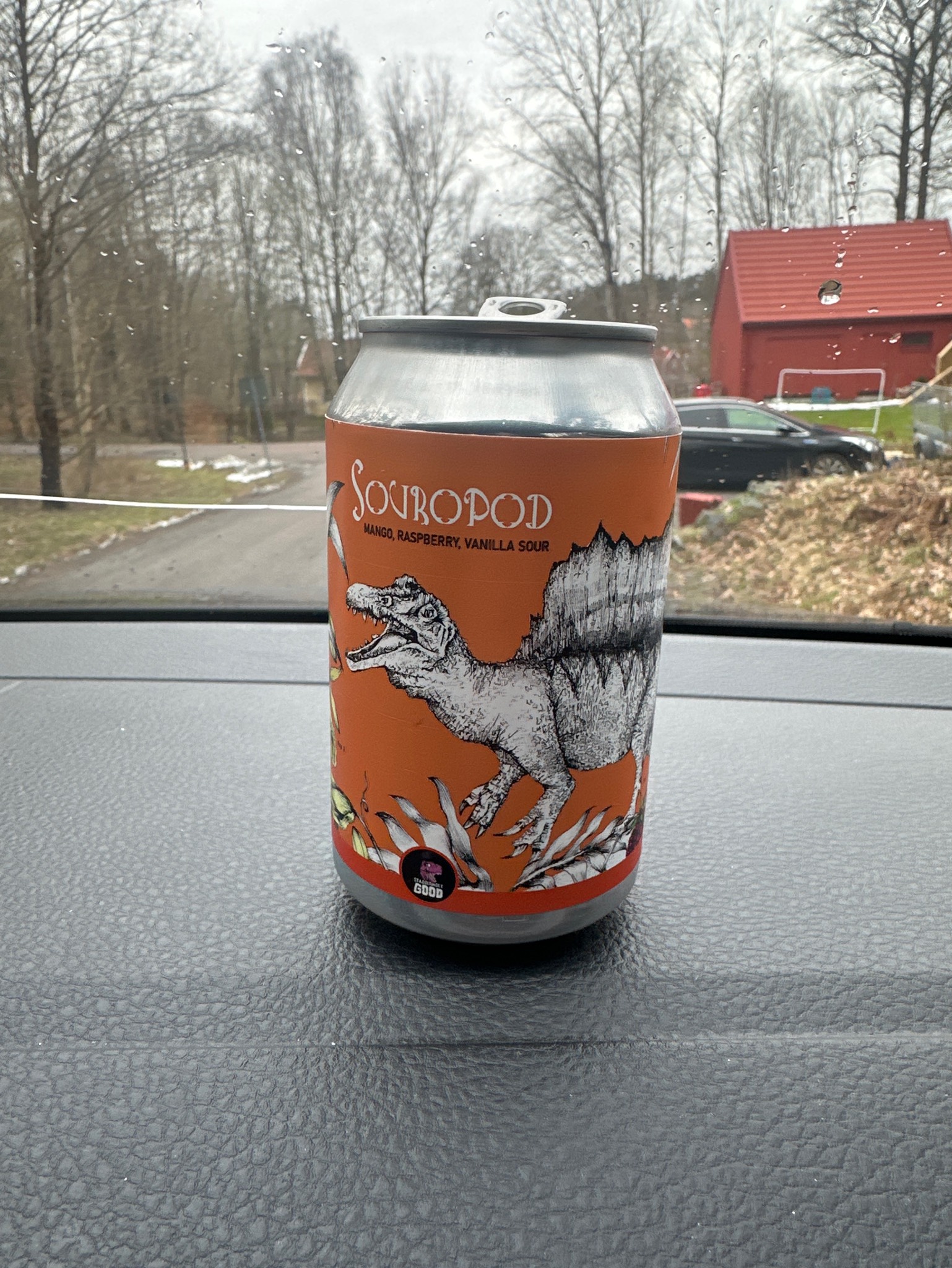 Souropod:mango, rasperry, vanilla sour, England