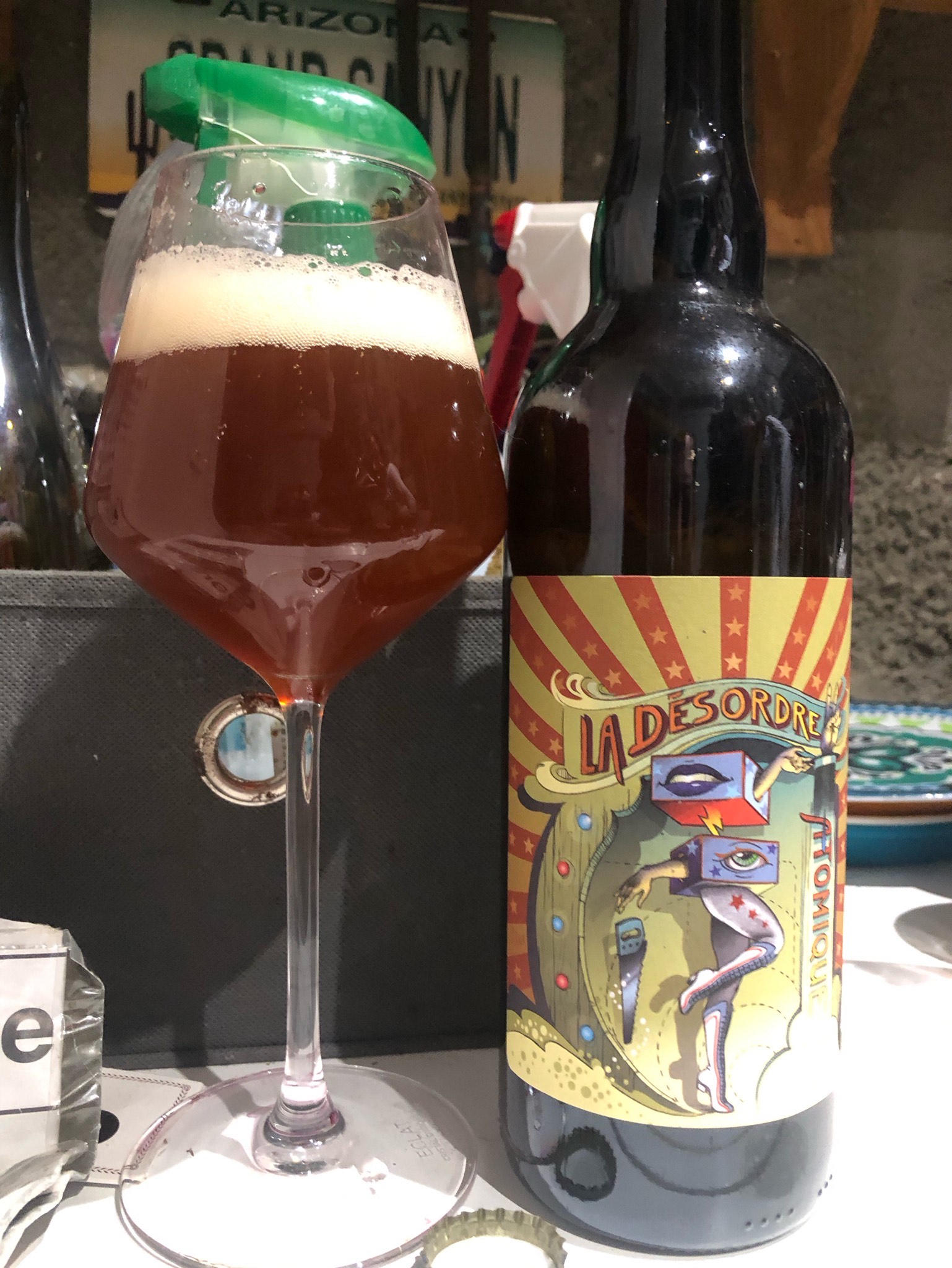 La Désordre Atomique, France