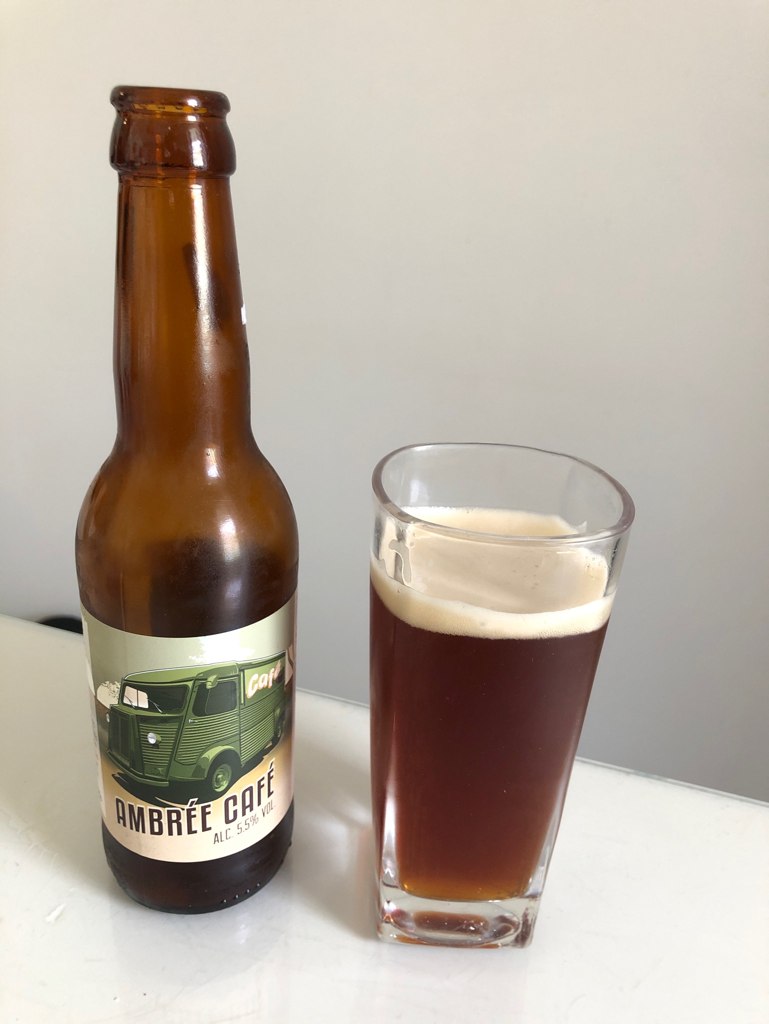 Ambrée Café, France