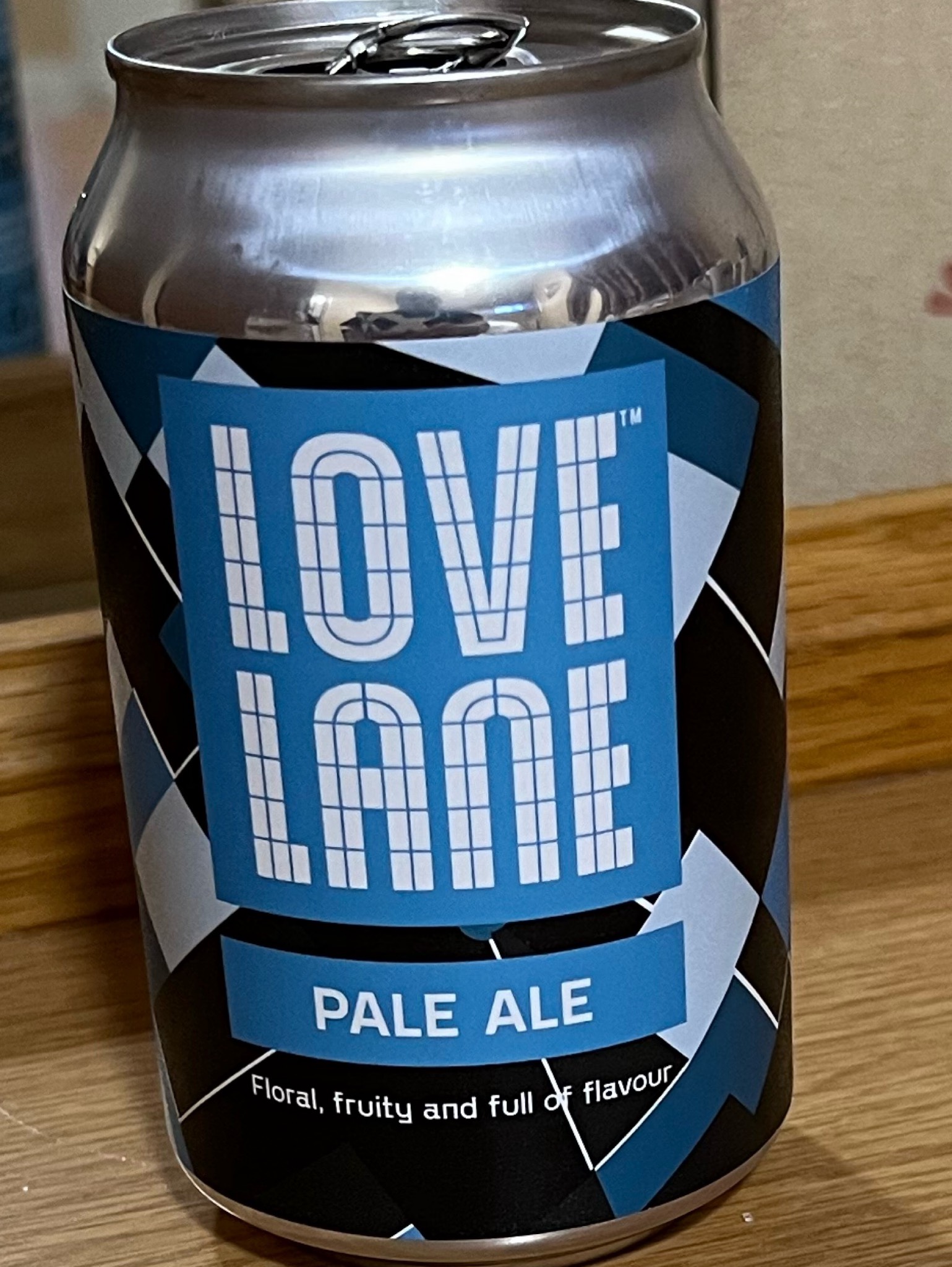 Love Lane Pale Ale, England