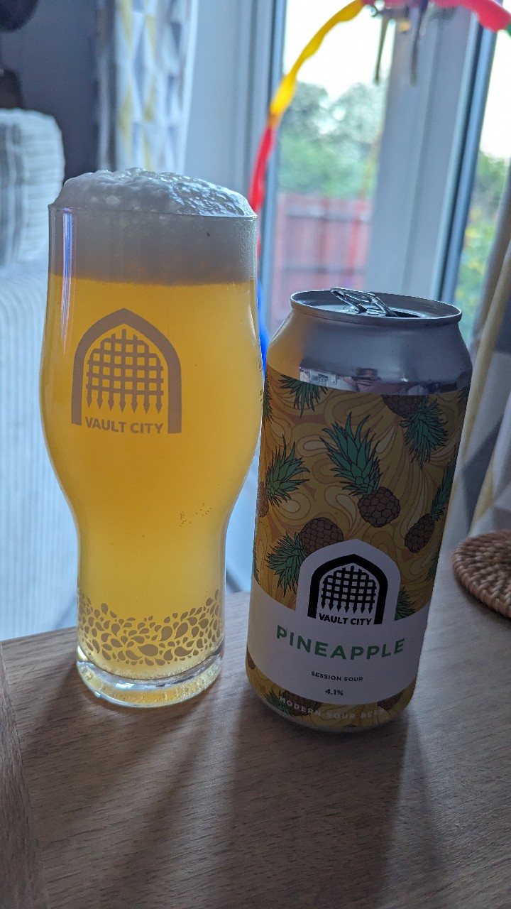 Pineapple Session Sour, Scotland