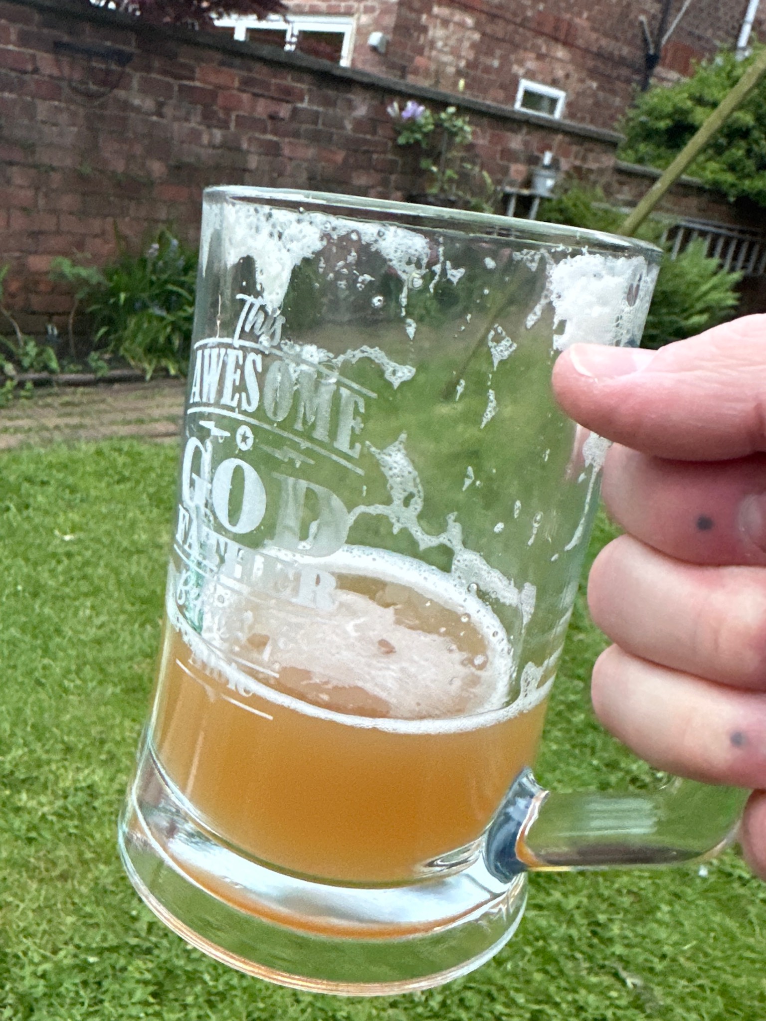 The Fellowship of Beer: Drunken Kiwi, England