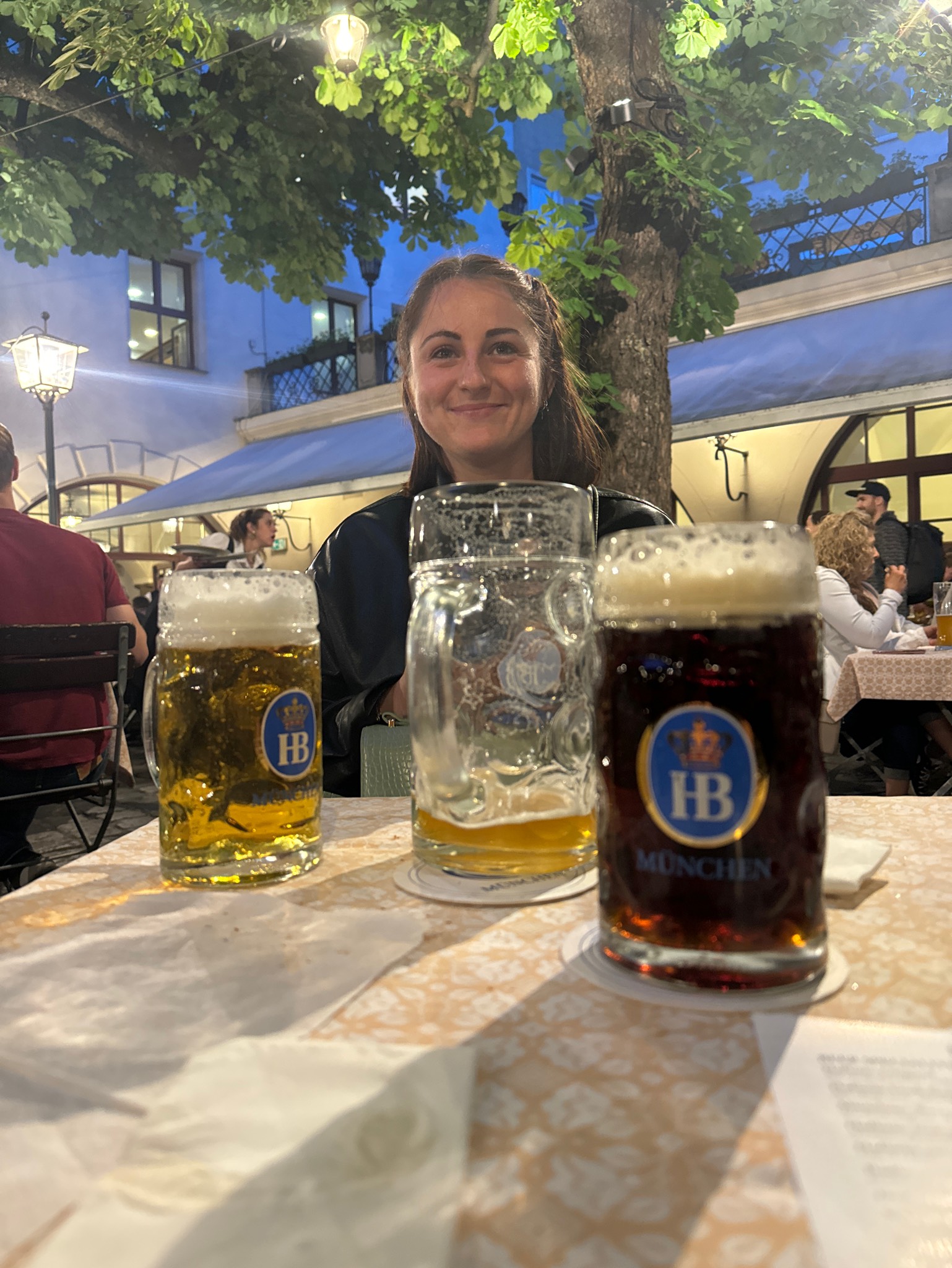 Hofbräu Schwarze Weisse / Dark Wheat / Hefeweizen Dunkel, Germany