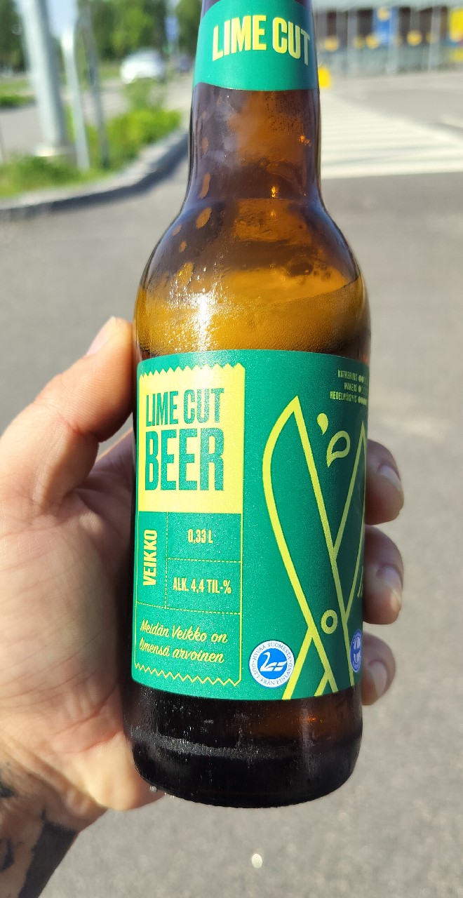 Meidän Veikko Nielaisi Limetin 4,7%, Finland