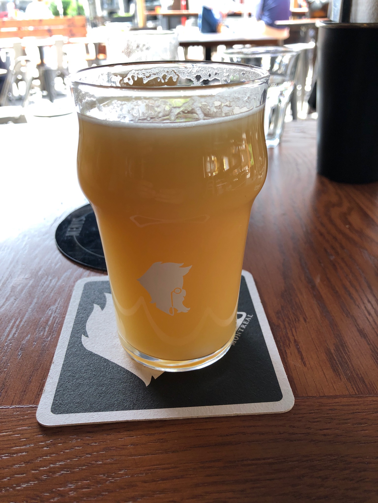 Versus Levure London 3, Canada