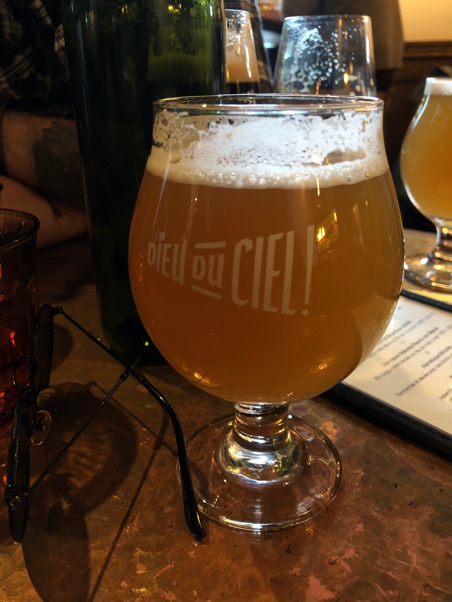 Mosaic en 4 mouvements, Canada