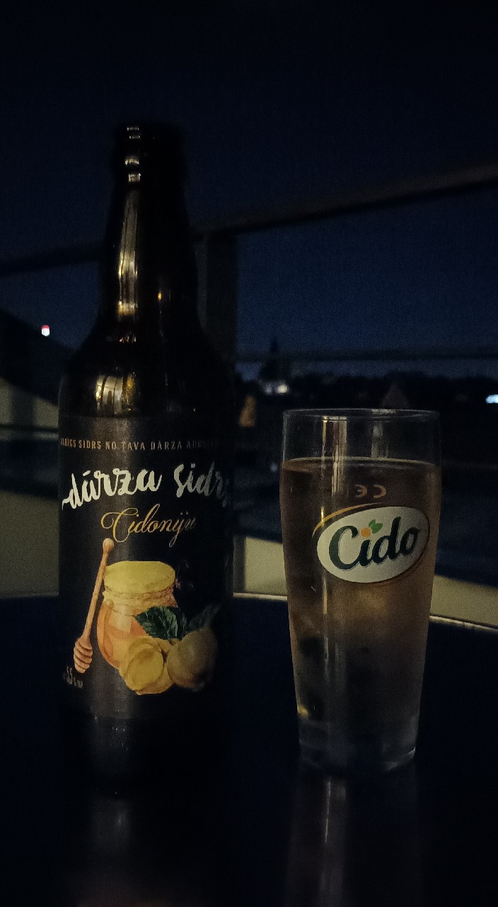 Dārza Sidrs Cidoniju, Latvia