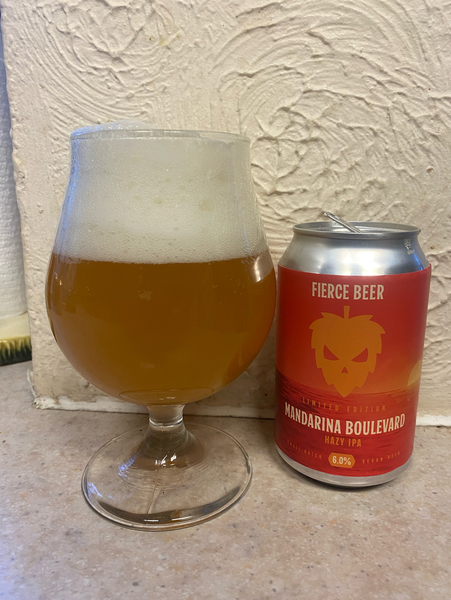 Mandarina Boulevard, Scotland