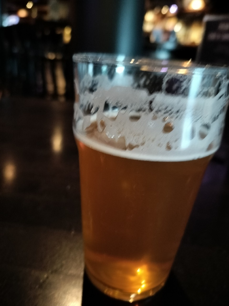 Bruuveri Old School Bitter Elf, Finland