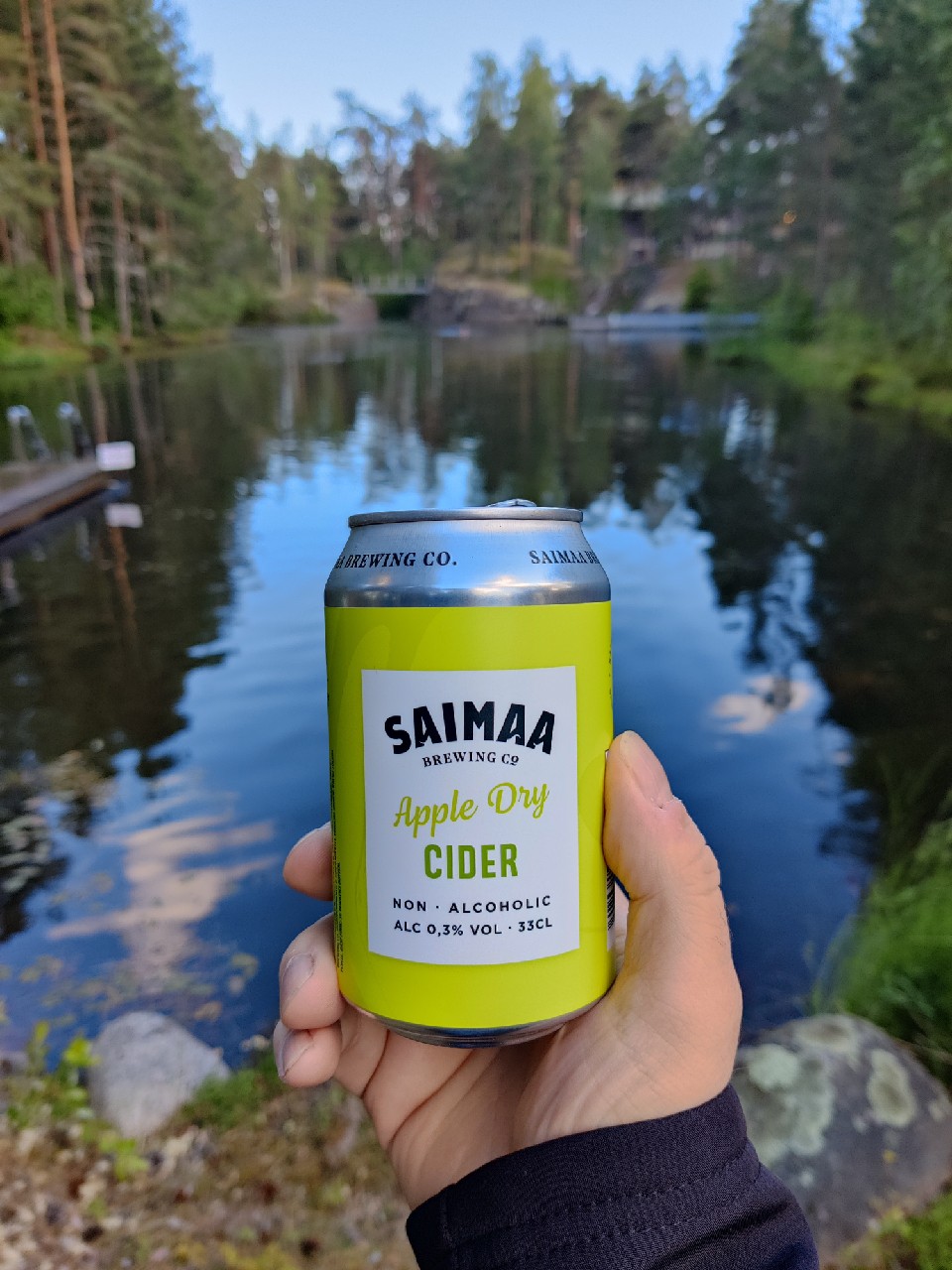 YES YES: Apple Dry Non-Alcoholic, Finland