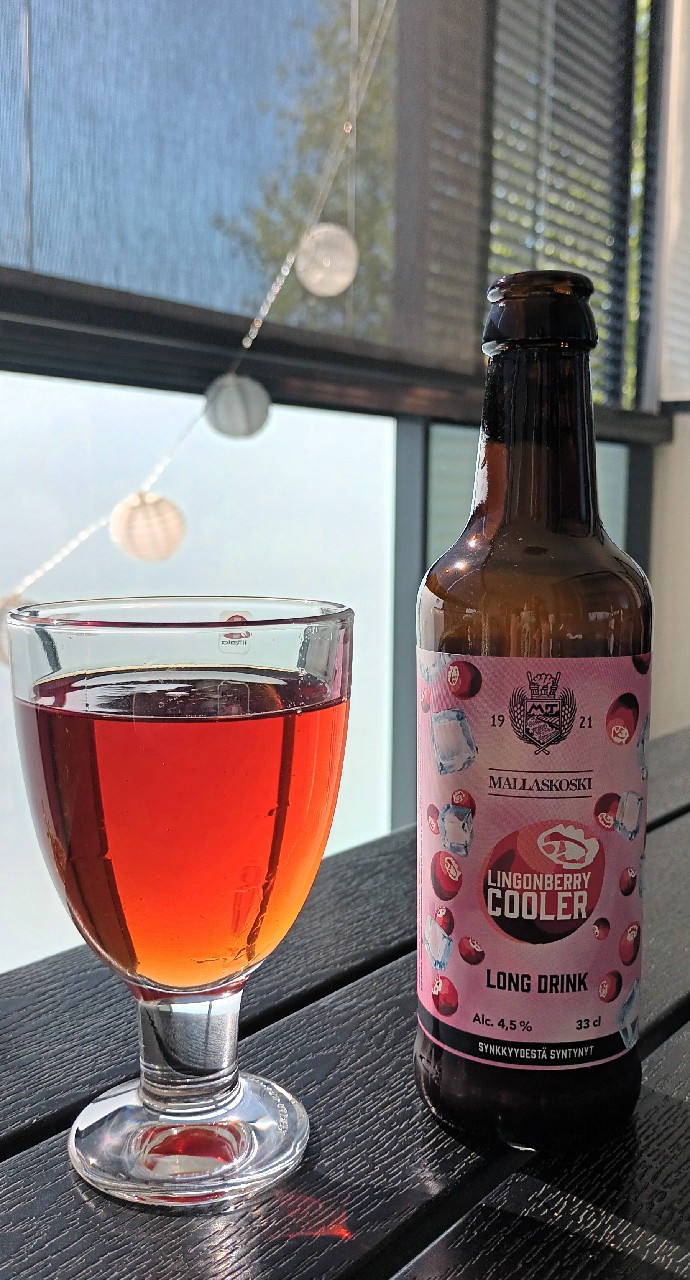 Lingonberry Cooler, Finland