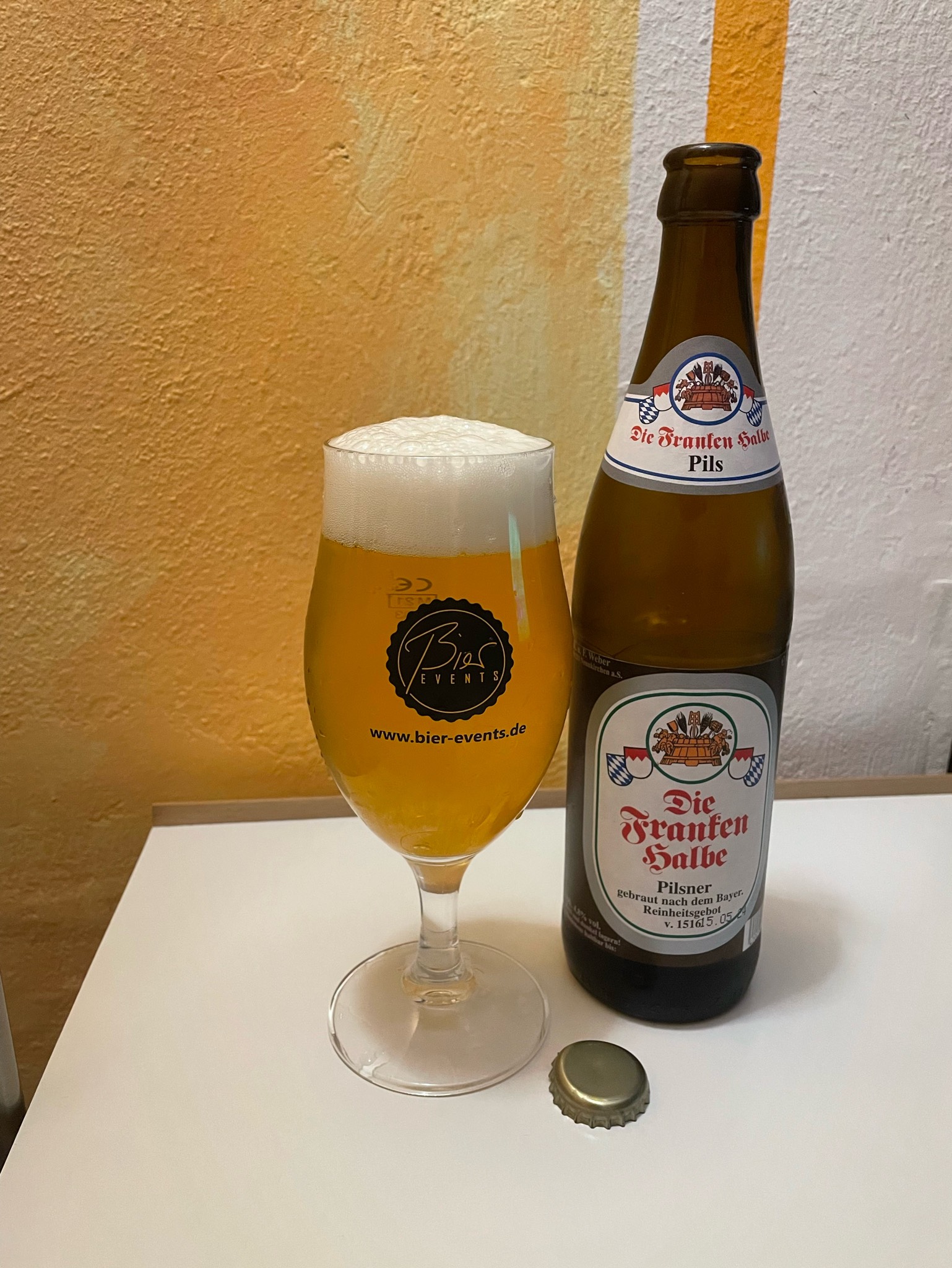 Die Franken halbe Pilsner, K.u.F. Weber