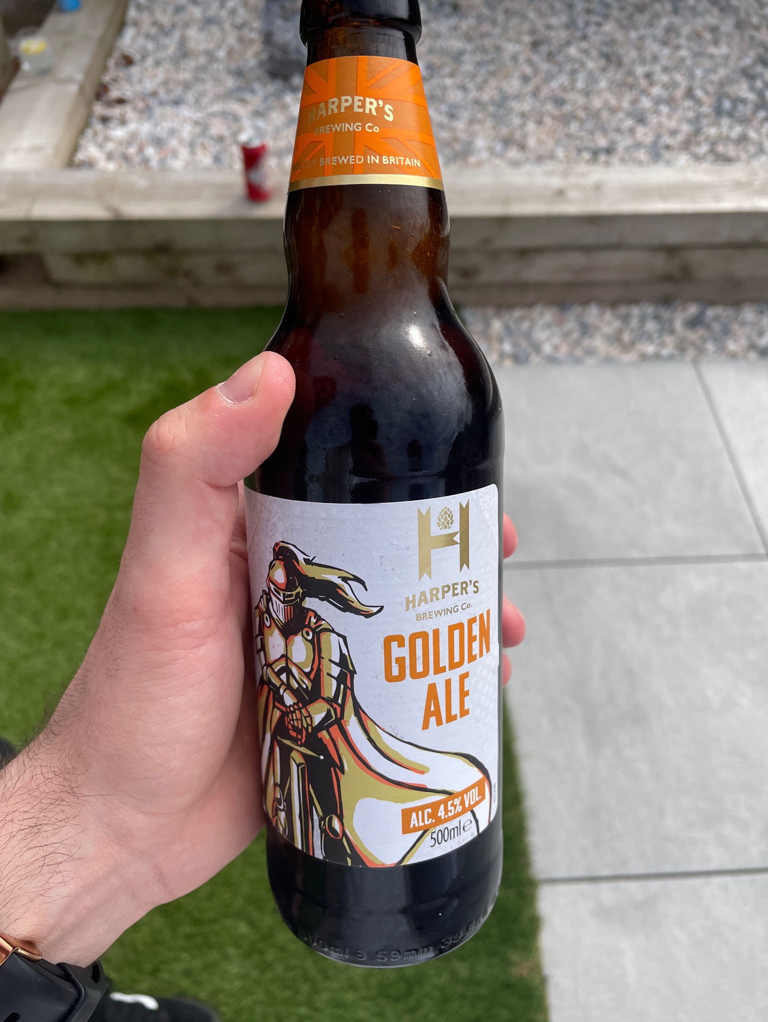 Harper's Golden Ale, England