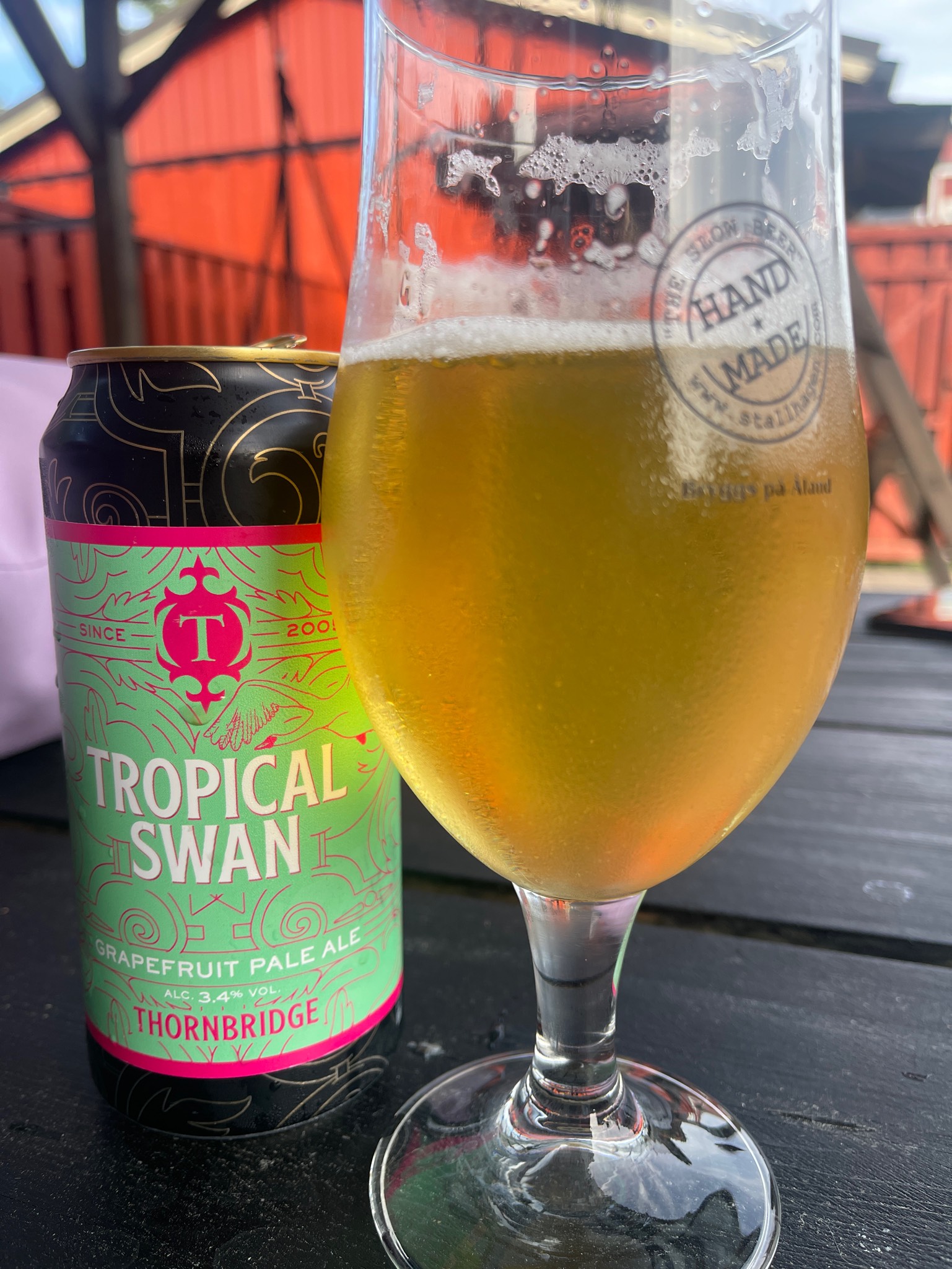 Tropical Swan - Grapefruit, England