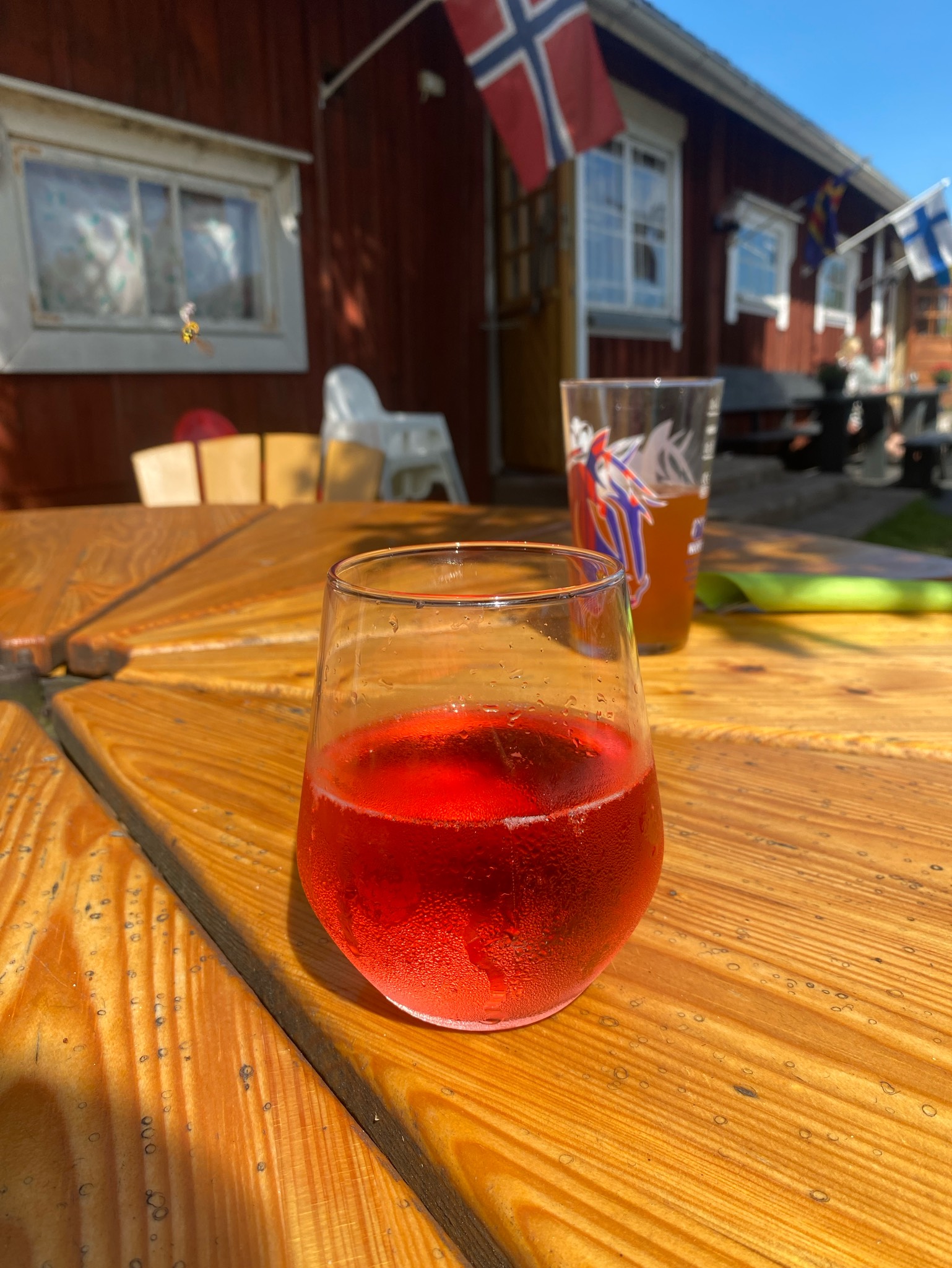 Golden Cap Strawberry Light, Finland