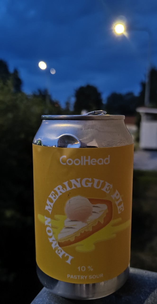 Lemon Meringue Pie, Finland