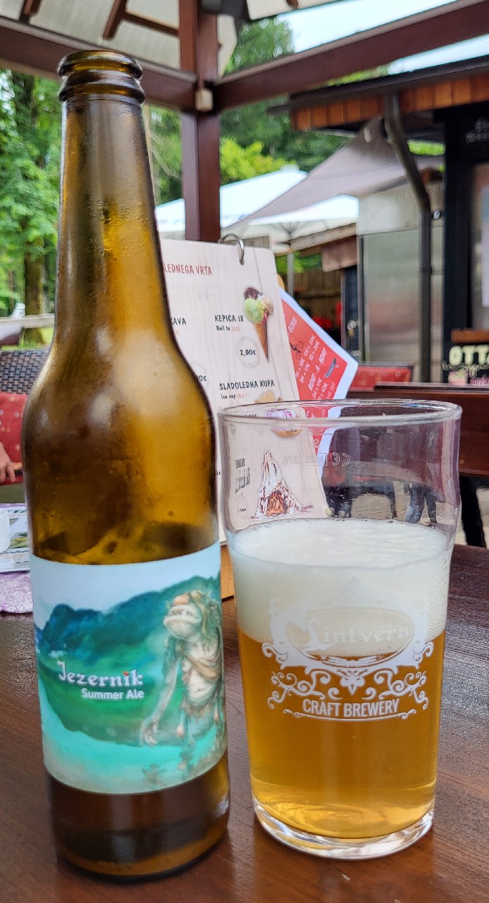 Triglavska Jezernica, Slovenia