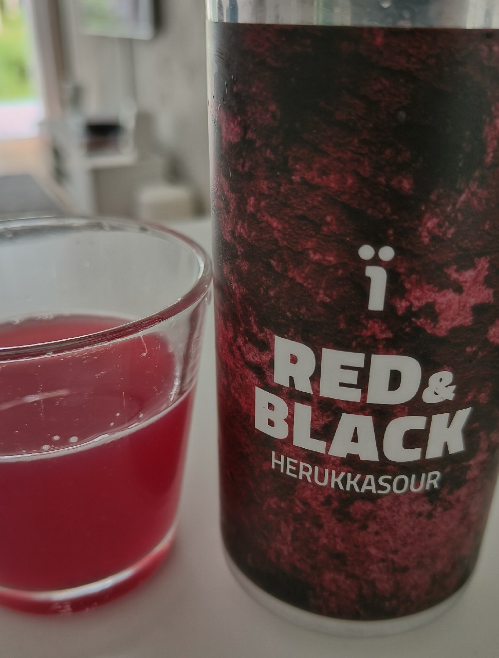 Red & Black, Finland