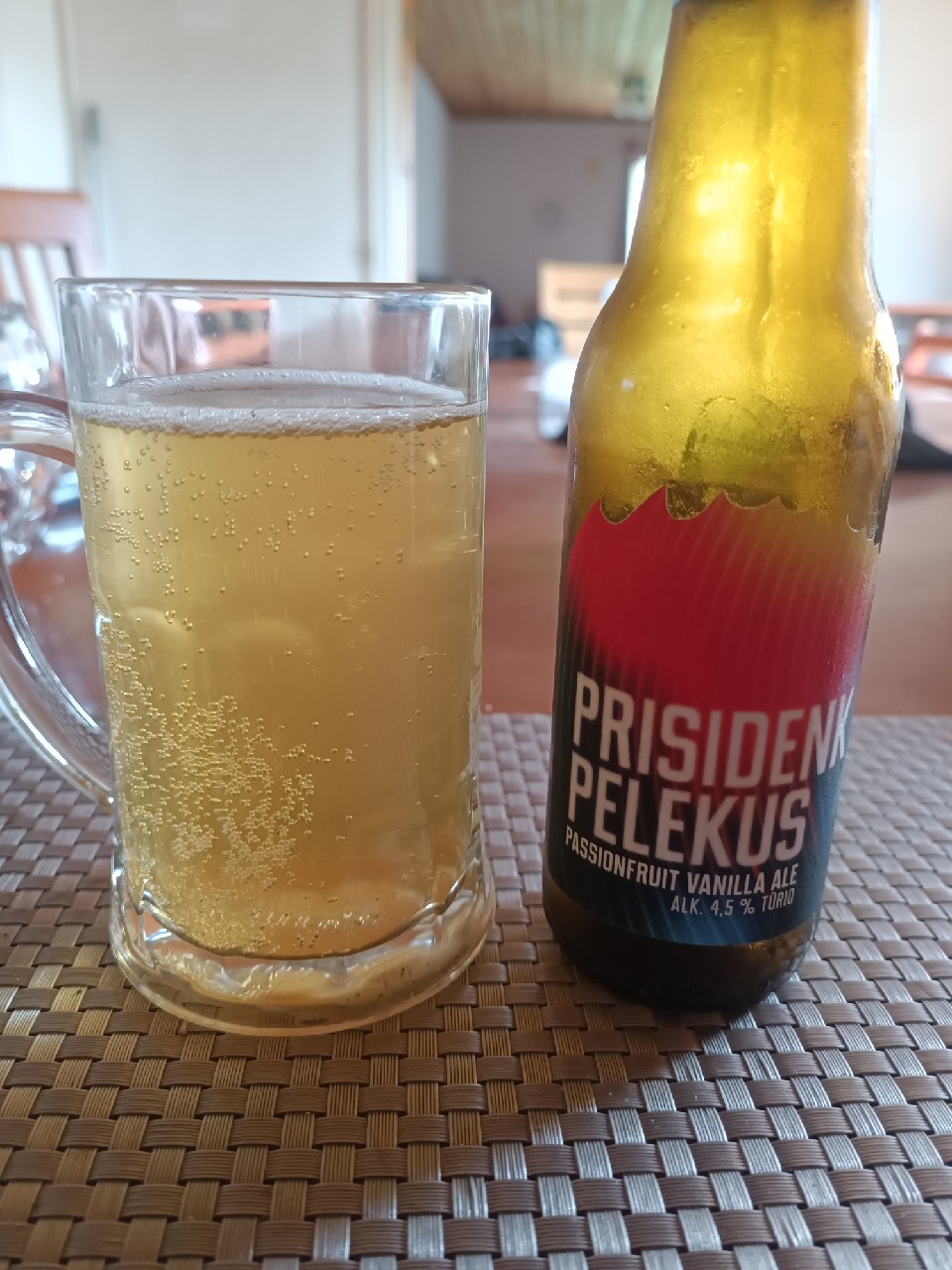 Prisidenk pelekus, Lithuania