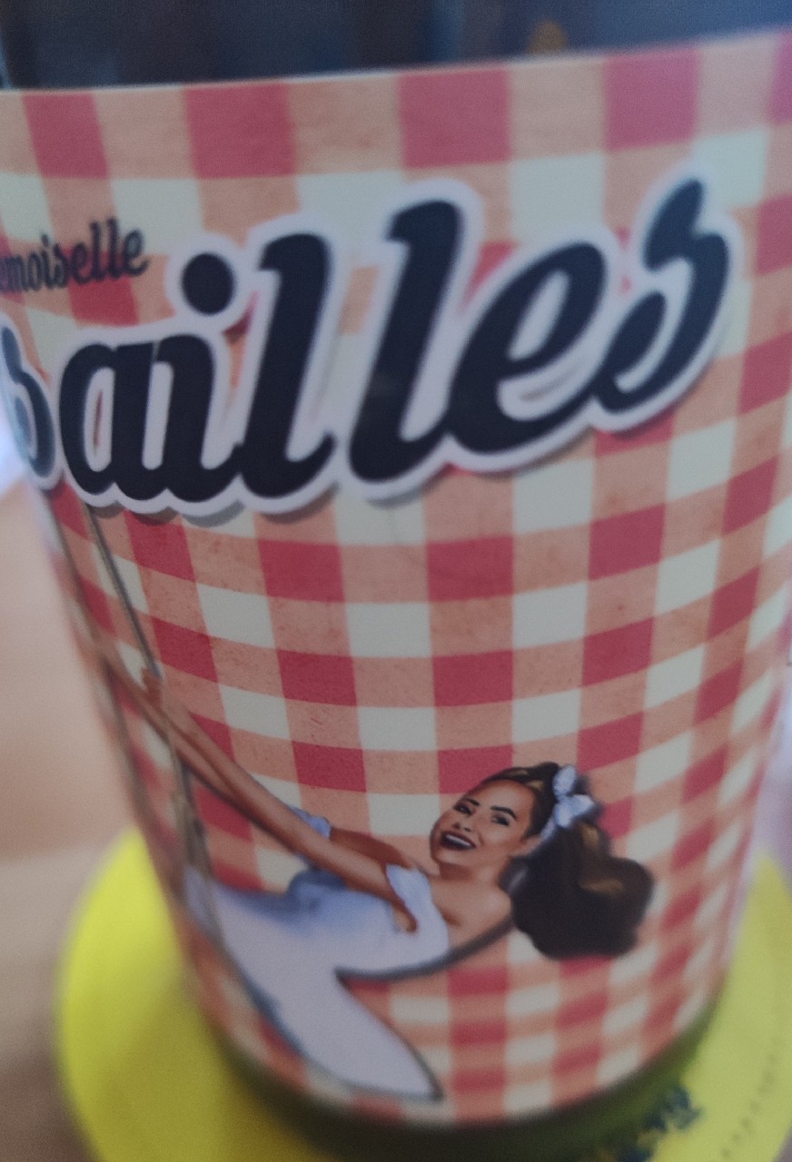 Mademoiselle Versailles Blonde, France