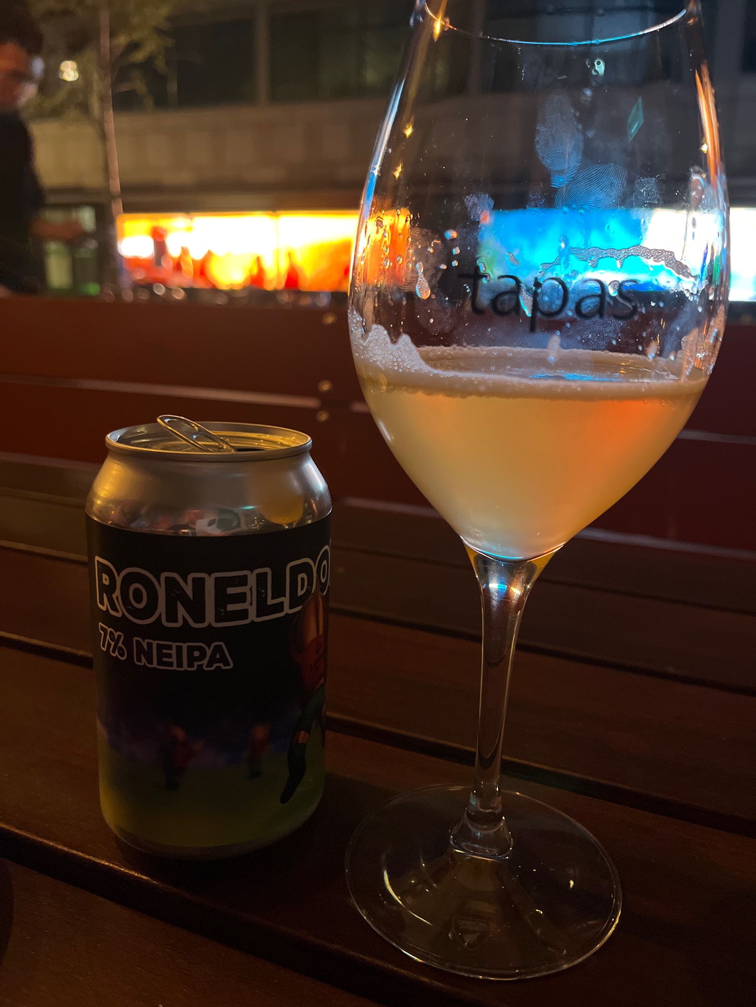 Roneldorado, Slovenia